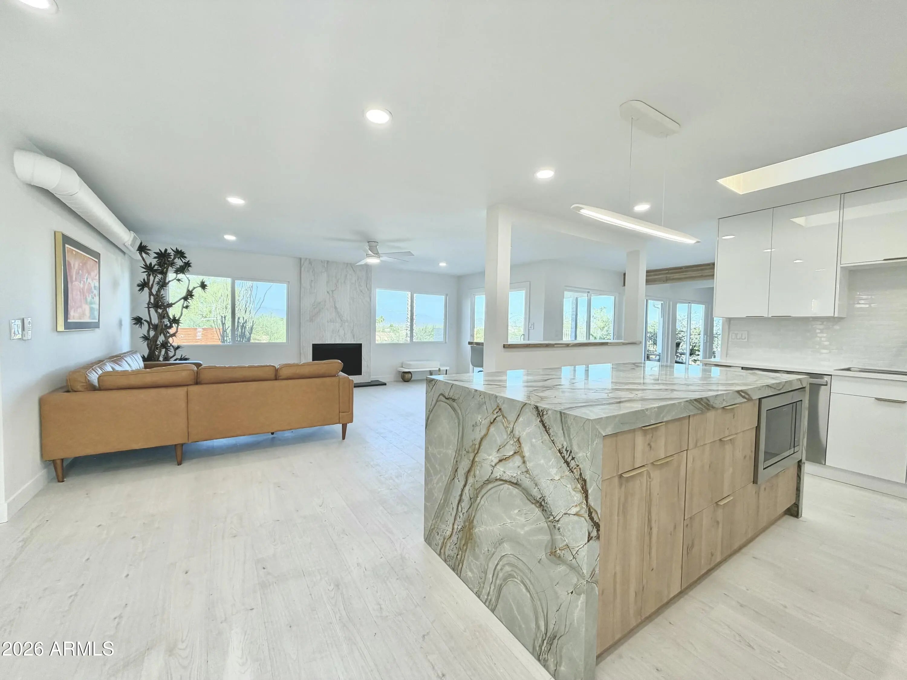 Photo of Listing #6983237