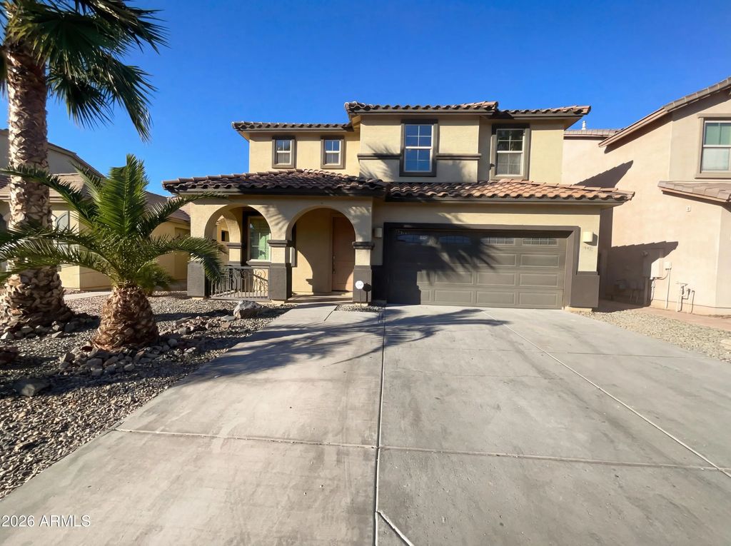 3940 E Blue Spruce Lane, Gilbert