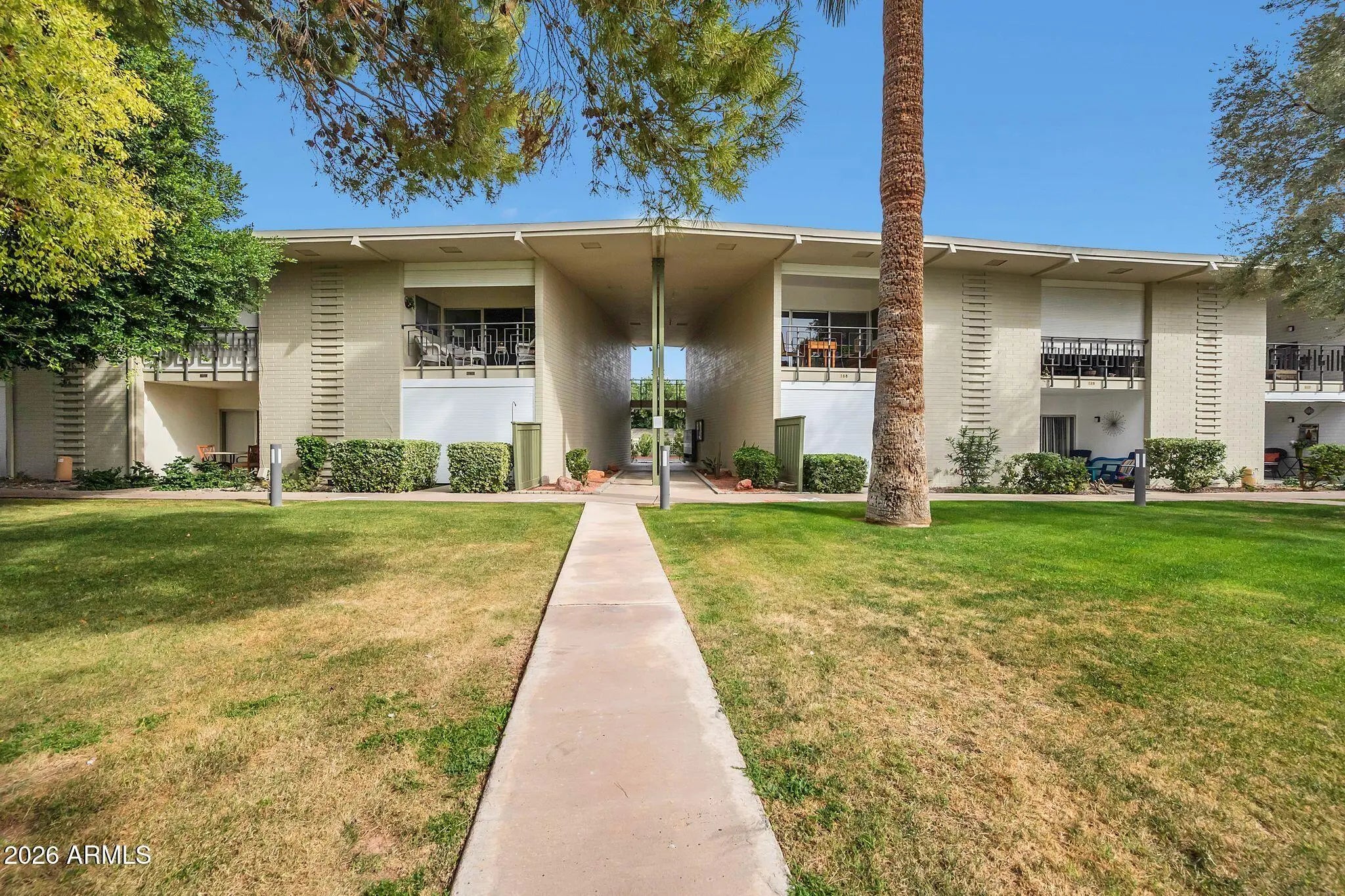 Photo of Listing #6984070