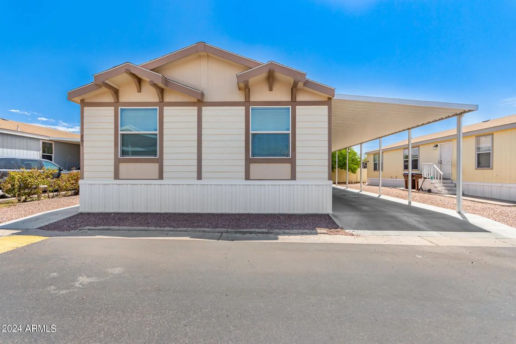 9431 E Coralbell Avenue (unit 201), Mesa