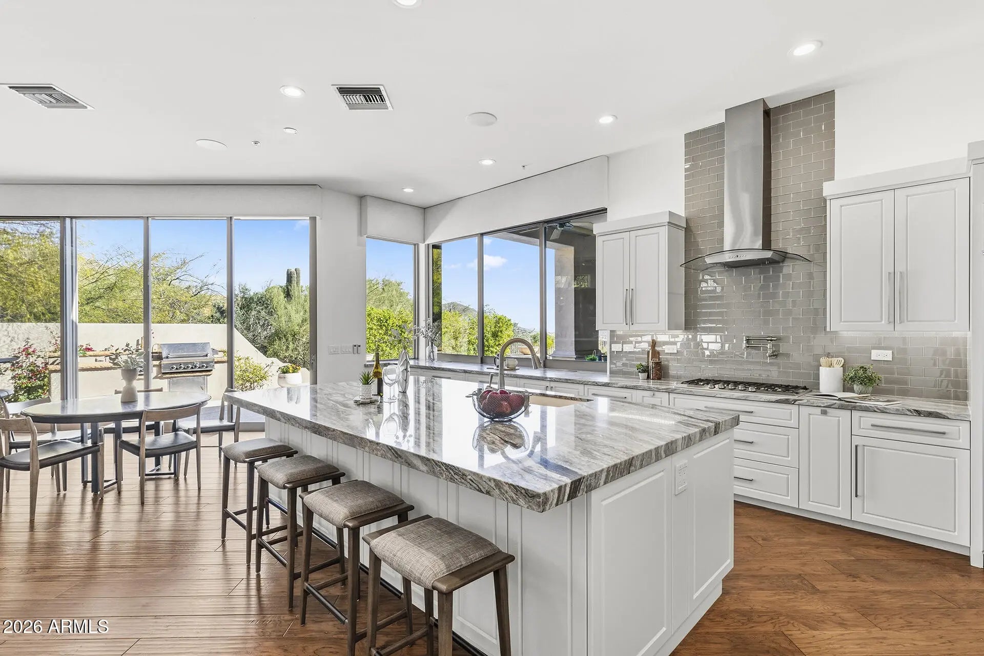 Photo of Listing #6987551