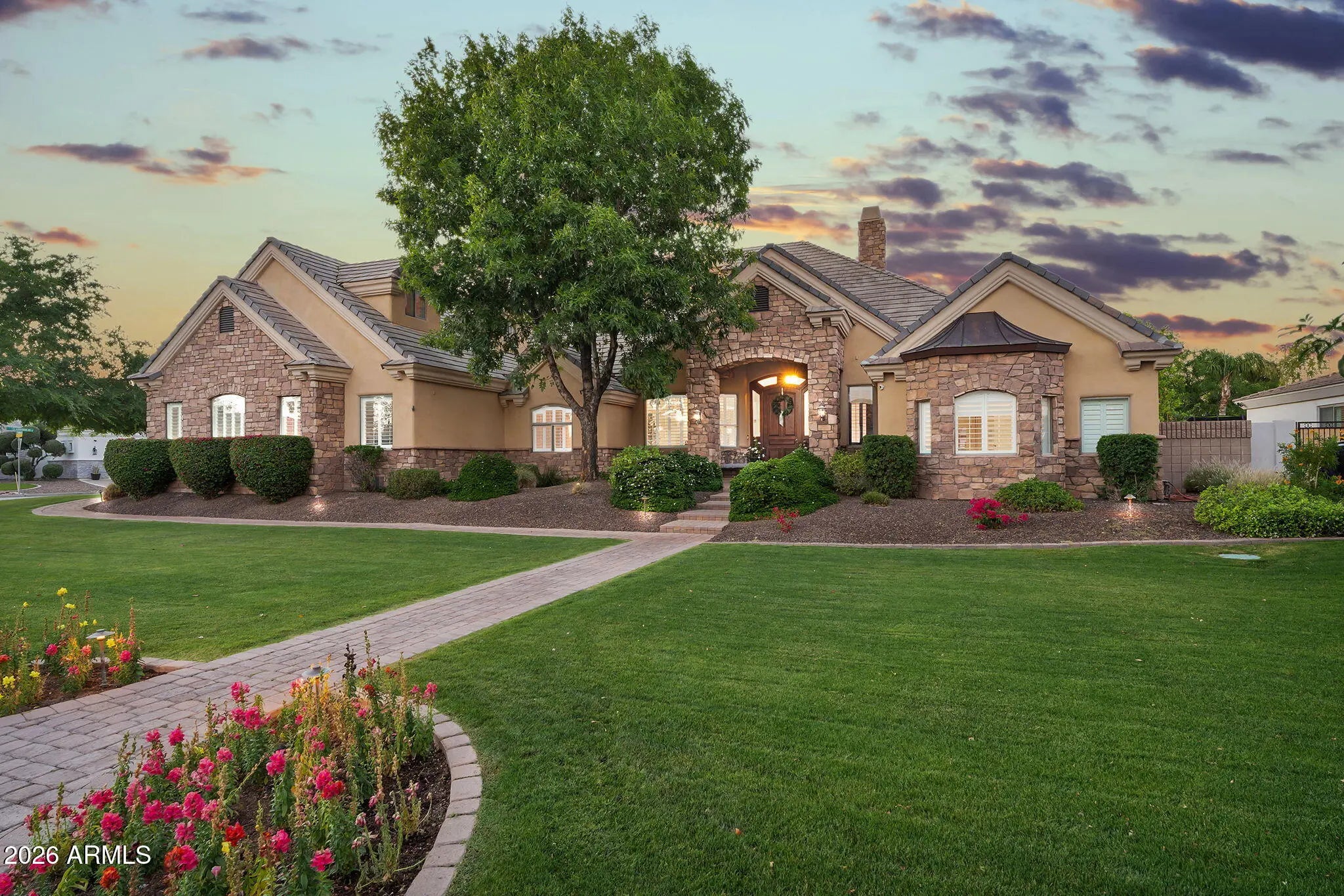 Photo of Listing #7012068