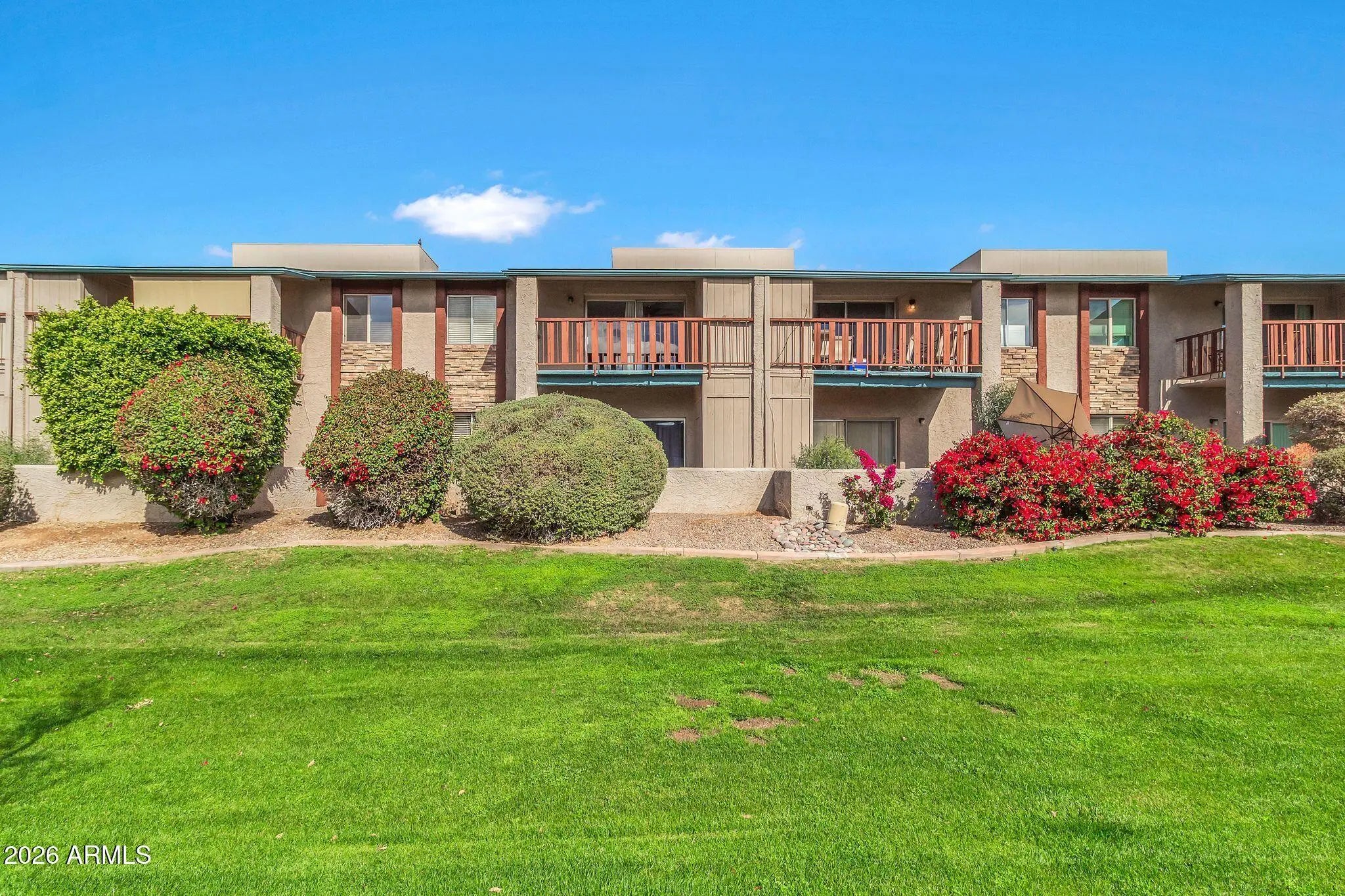 Photo of Listing #6984591