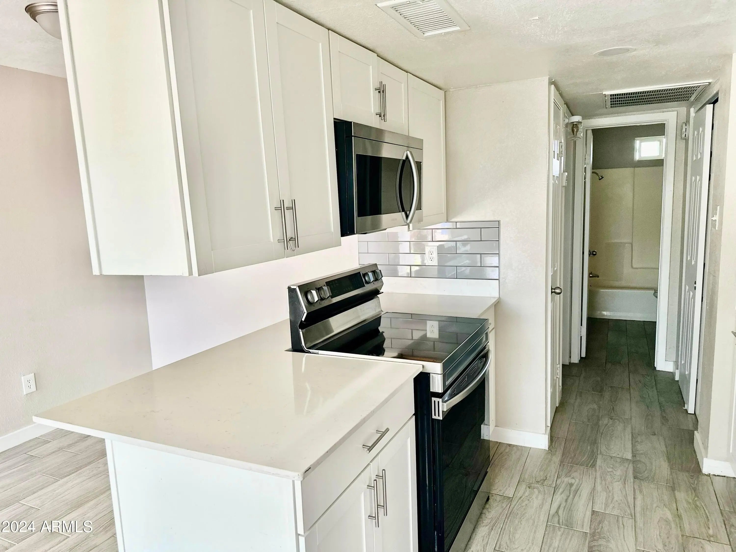 Photo of Listing #6983675