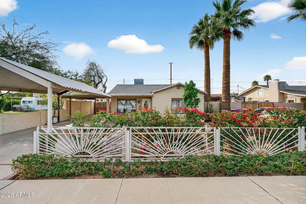 2311 E Willetta Street, Phoenix