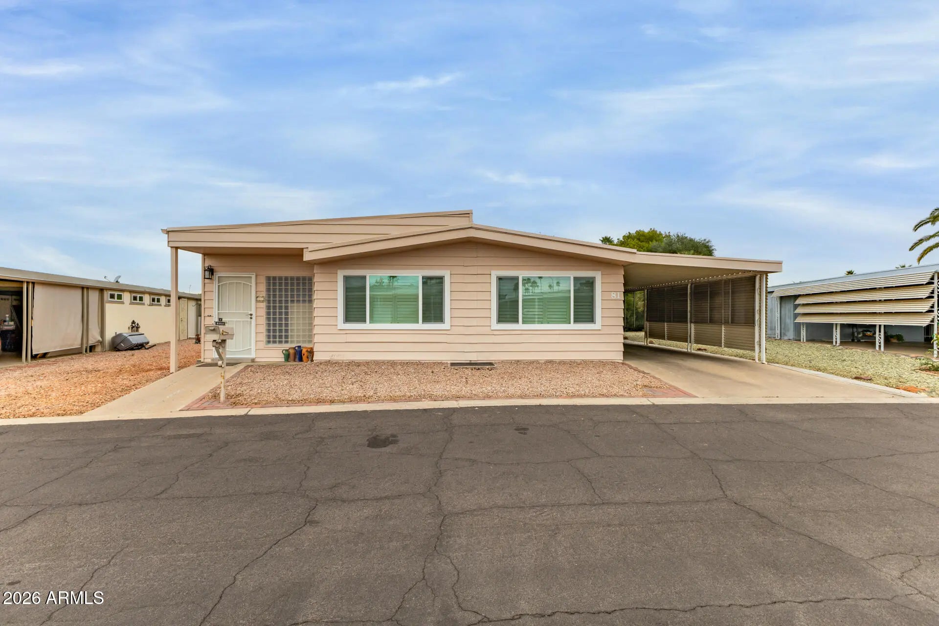 Photo of Listing #6984793