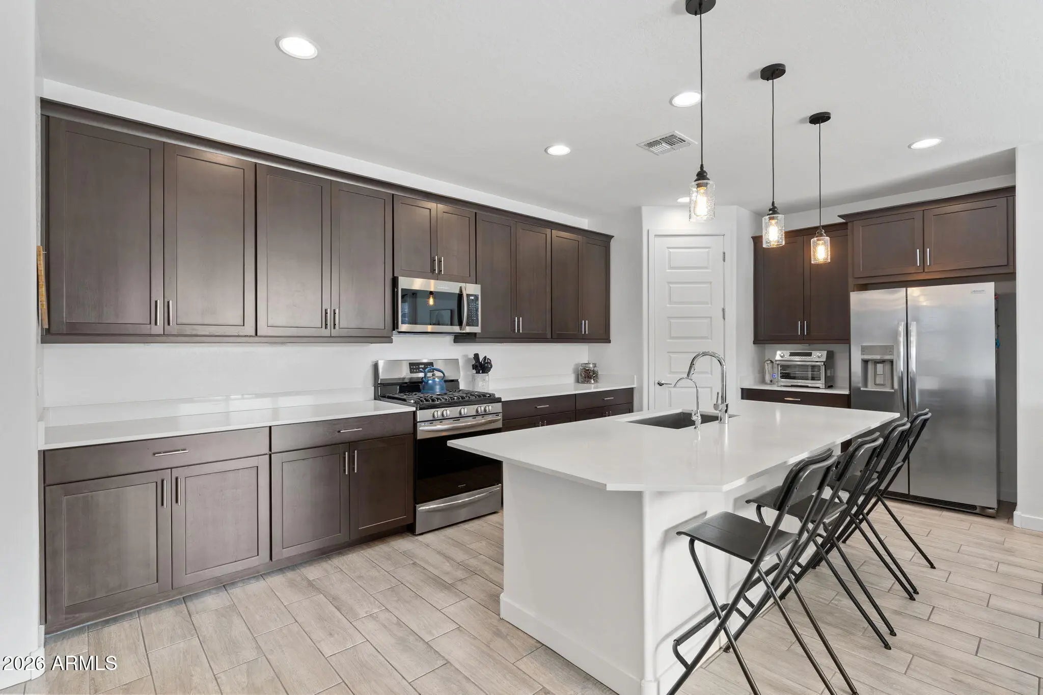 Photo of Listing #6984112