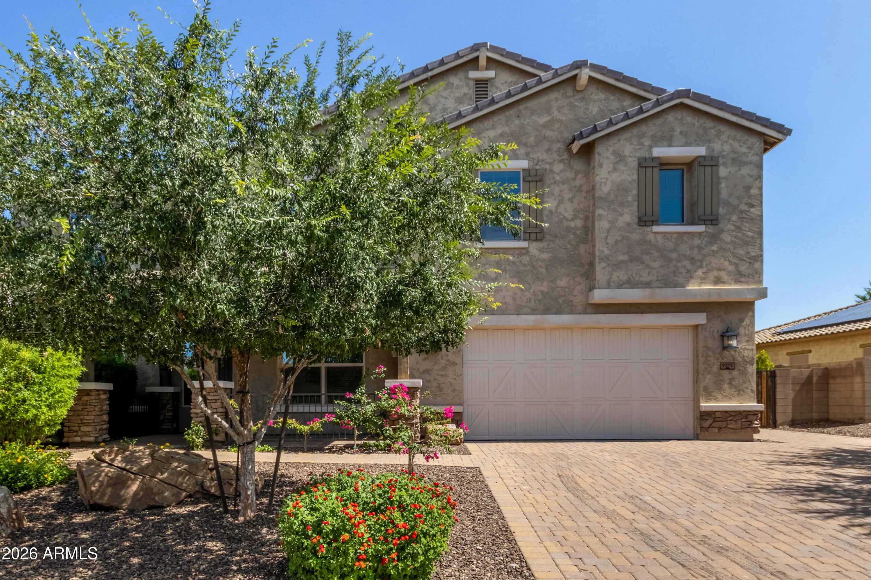 Photo of Listing #6992455