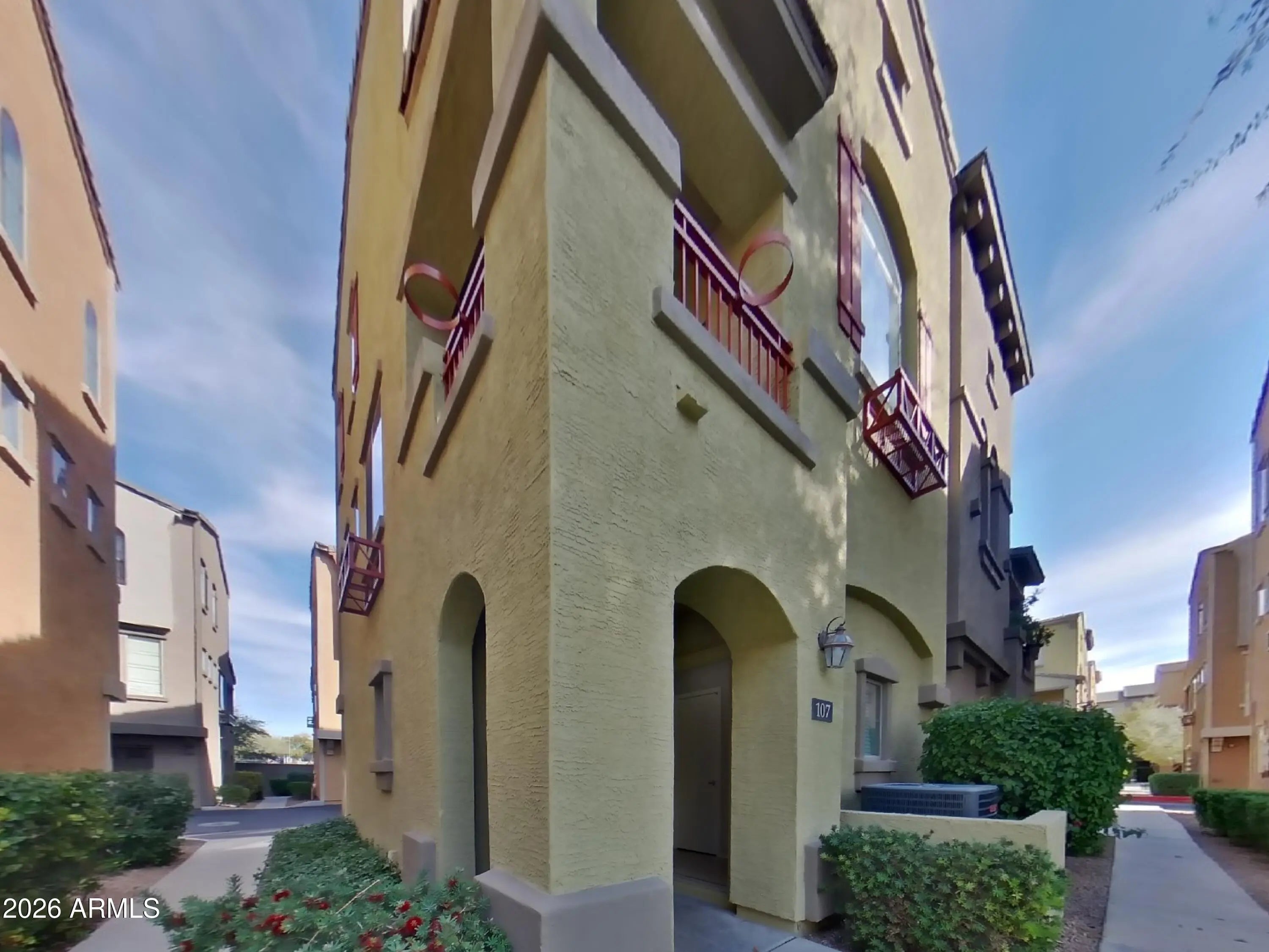 Photo of Listing #6984057