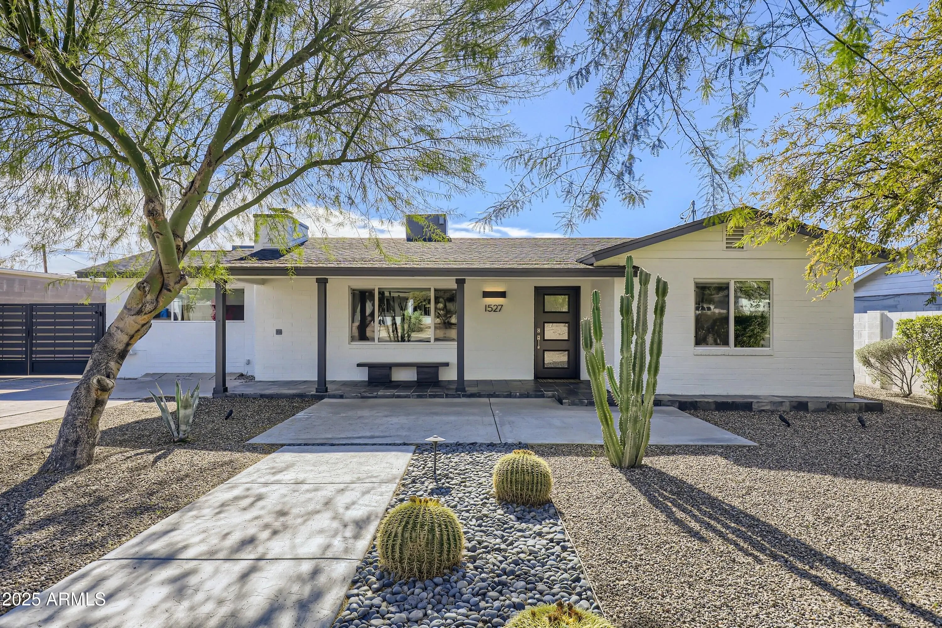 Photo of Listing #6984089