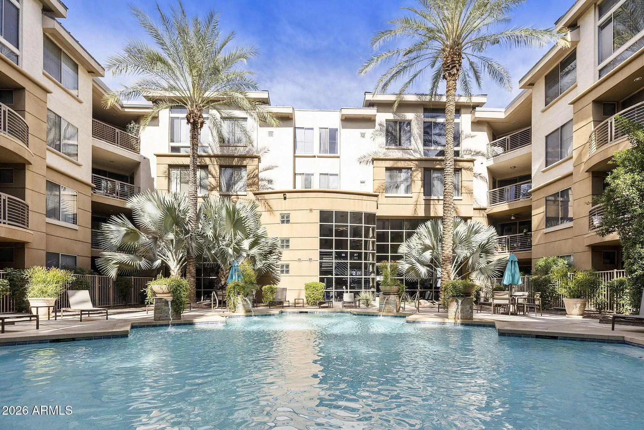 Photo of Listing #6984301