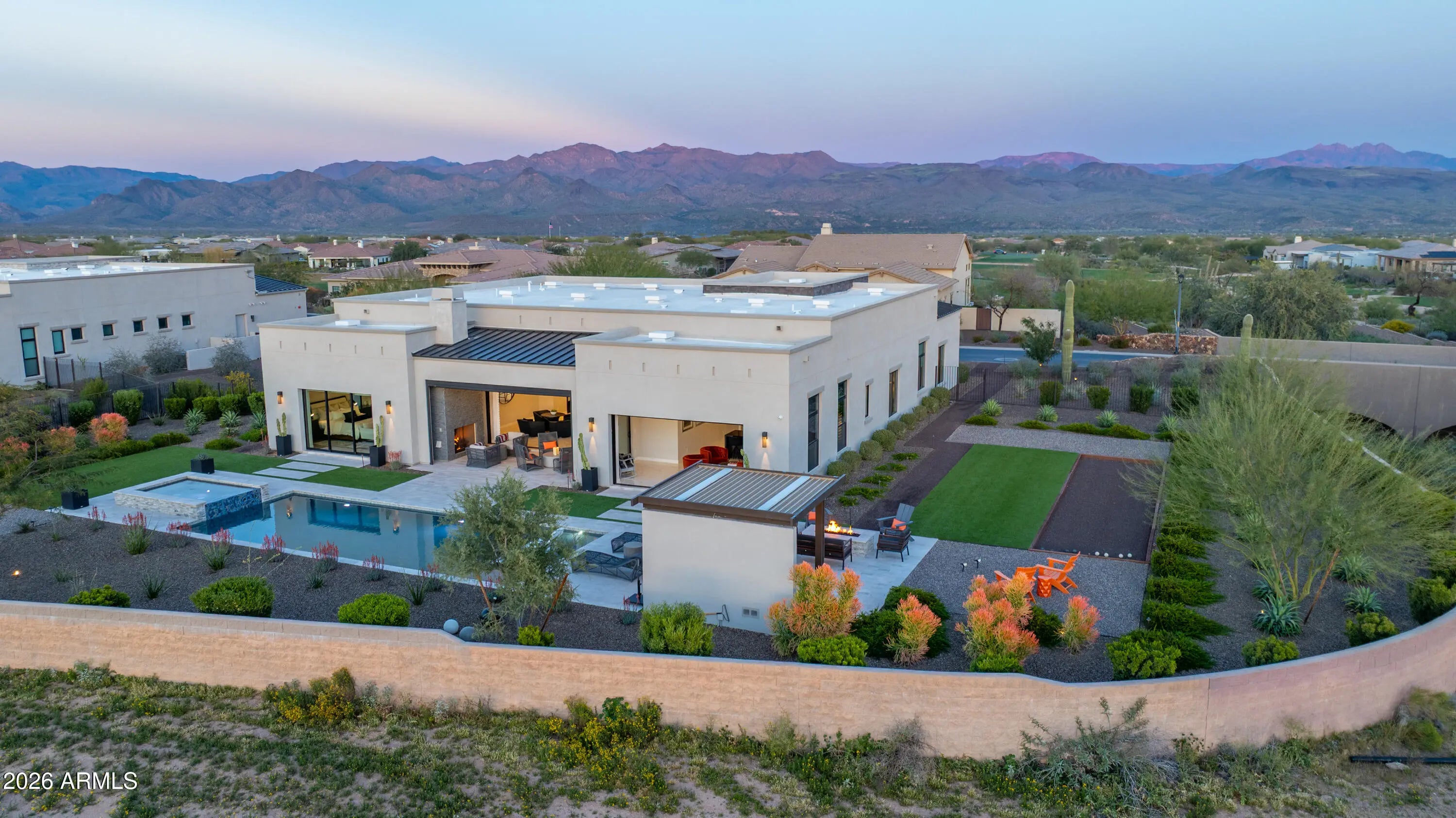 Photo of Listing #6990883