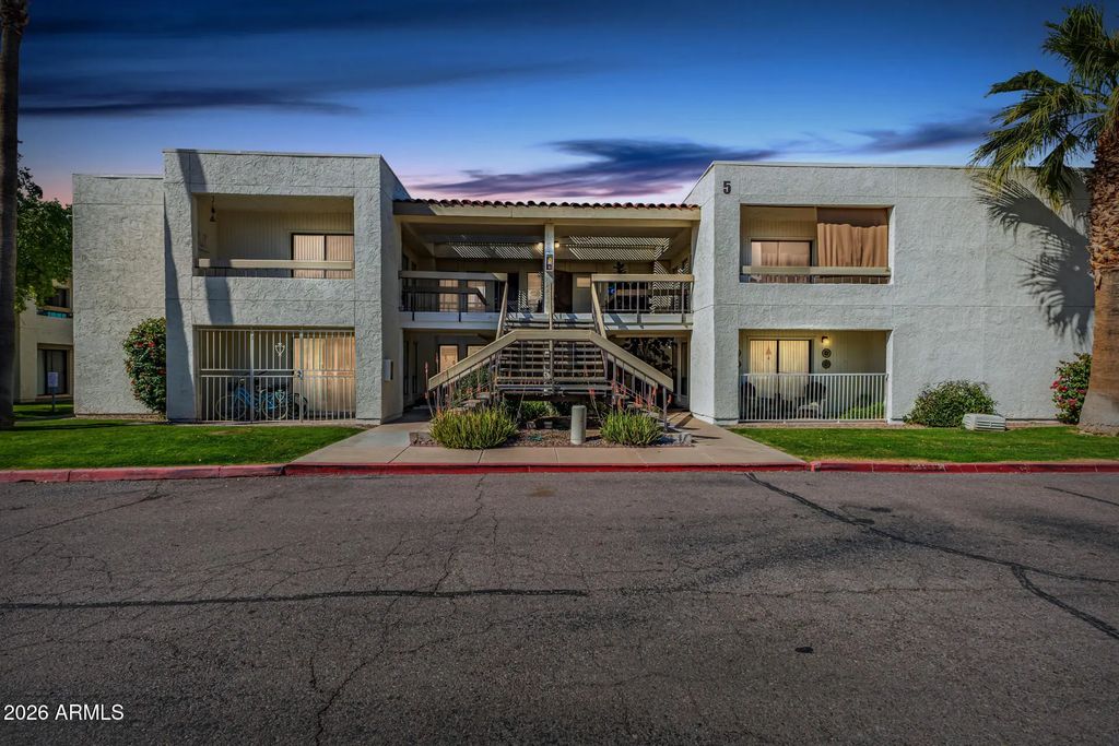 3002 N 70th Street (unit 239), Scottsdale