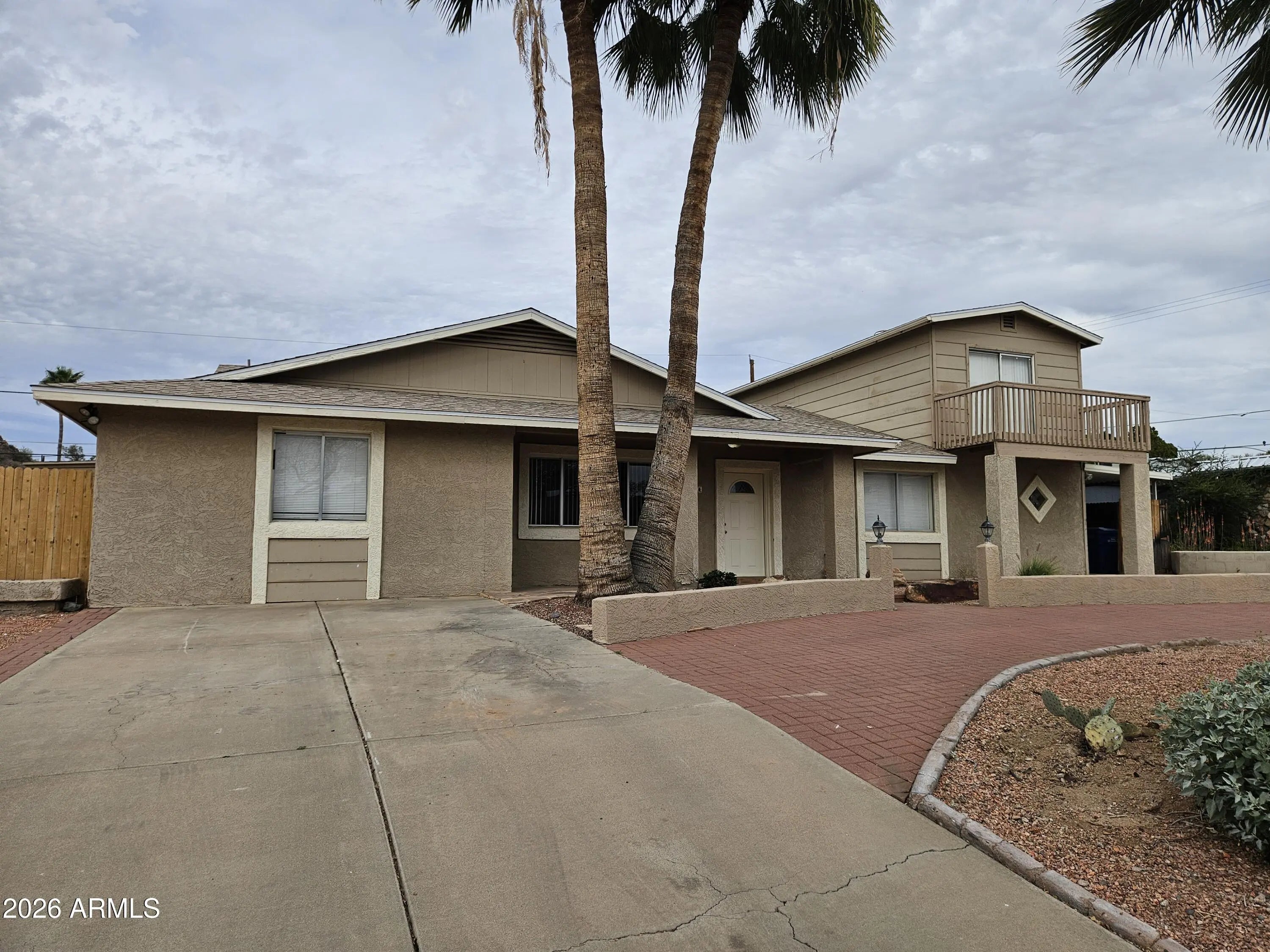 Photo of Listing #6984373