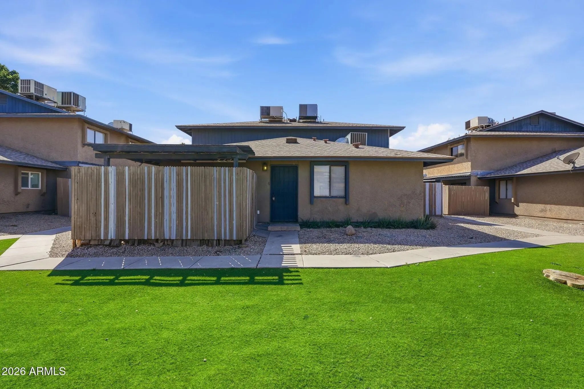 Photo of Listing #6994844