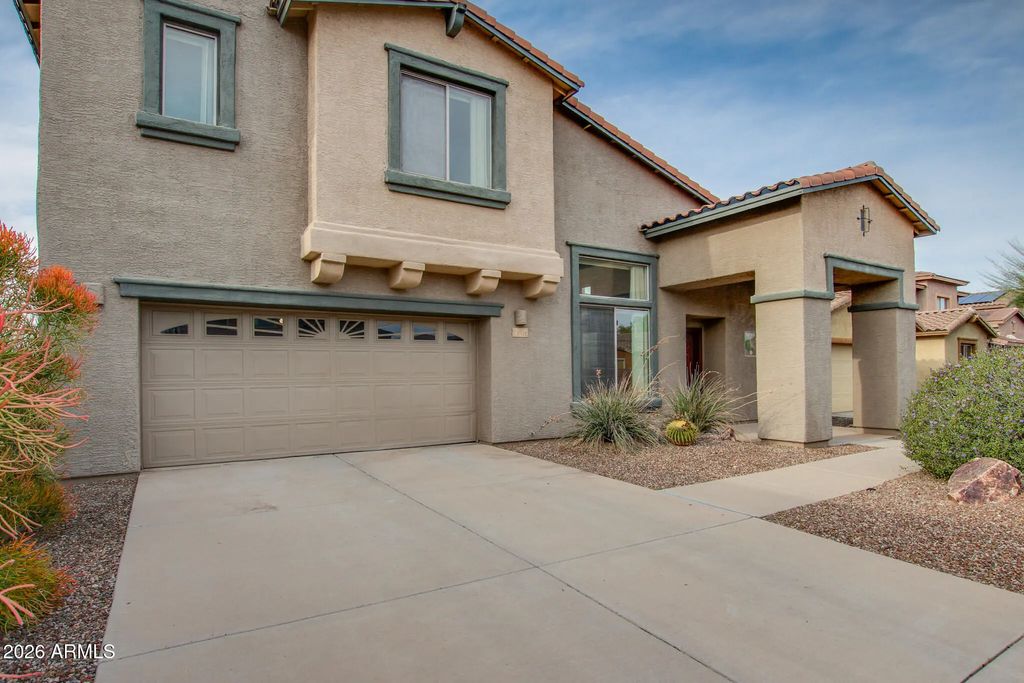 8371 N Amber Burst Drive, Tucson