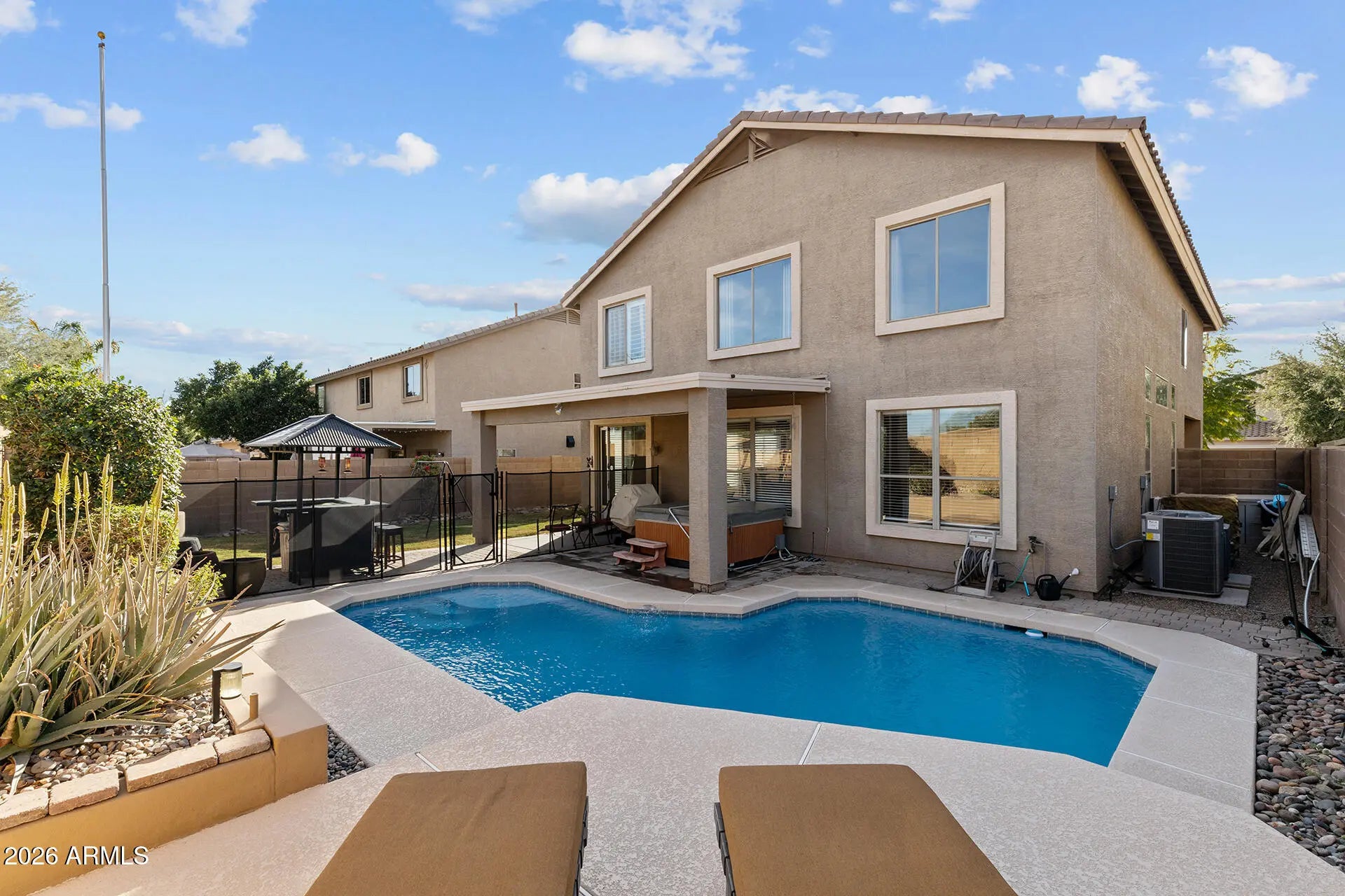 Photo of Listing #6993582