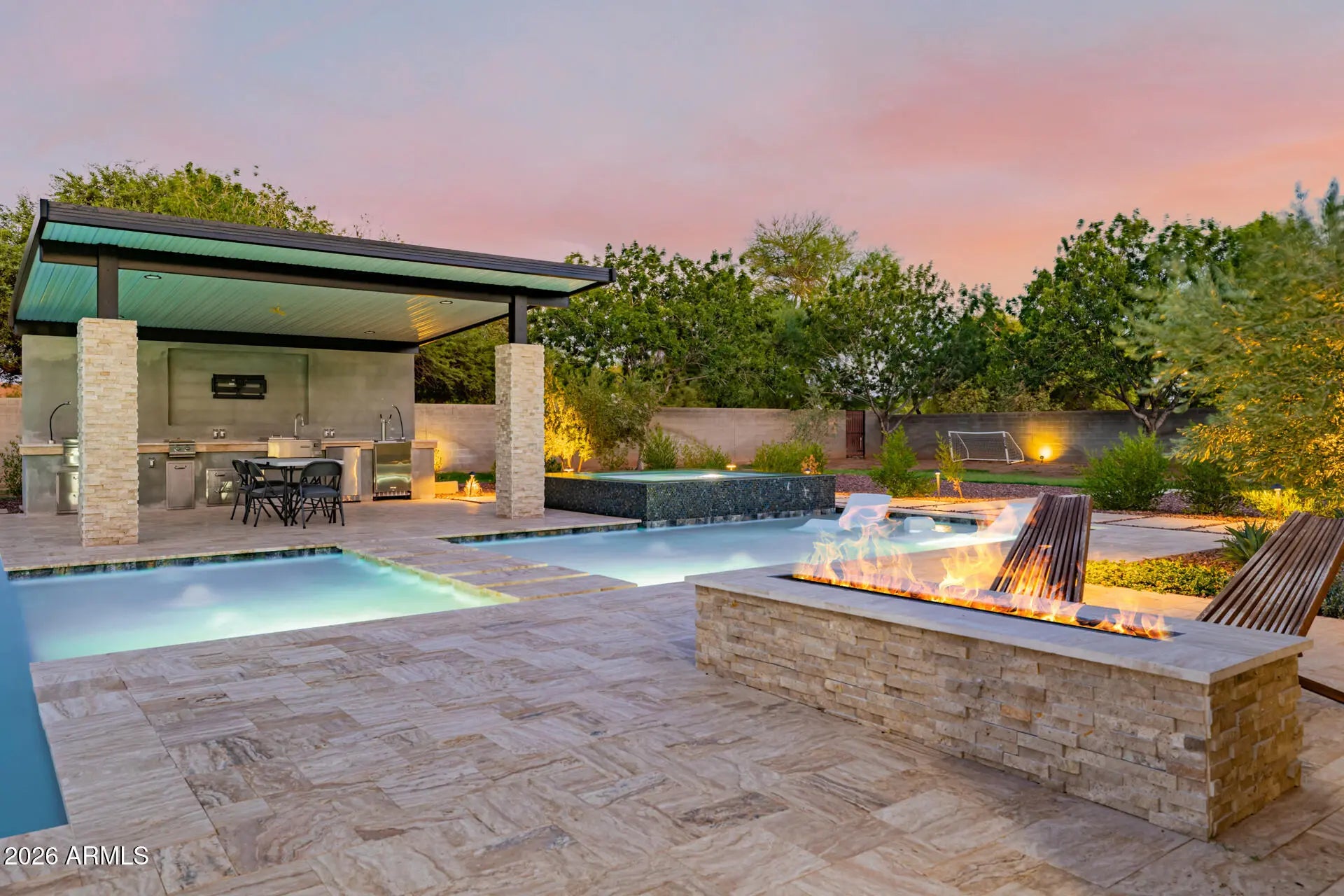 Photo of Listing #6984859