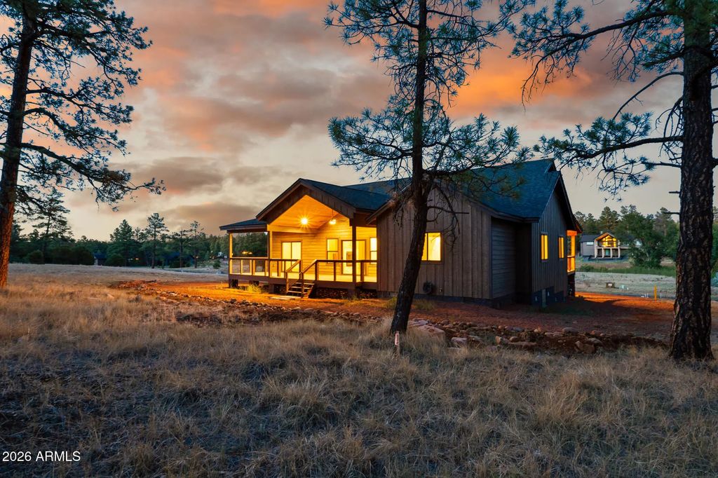 1380 S Lakeside Trail, Show Low