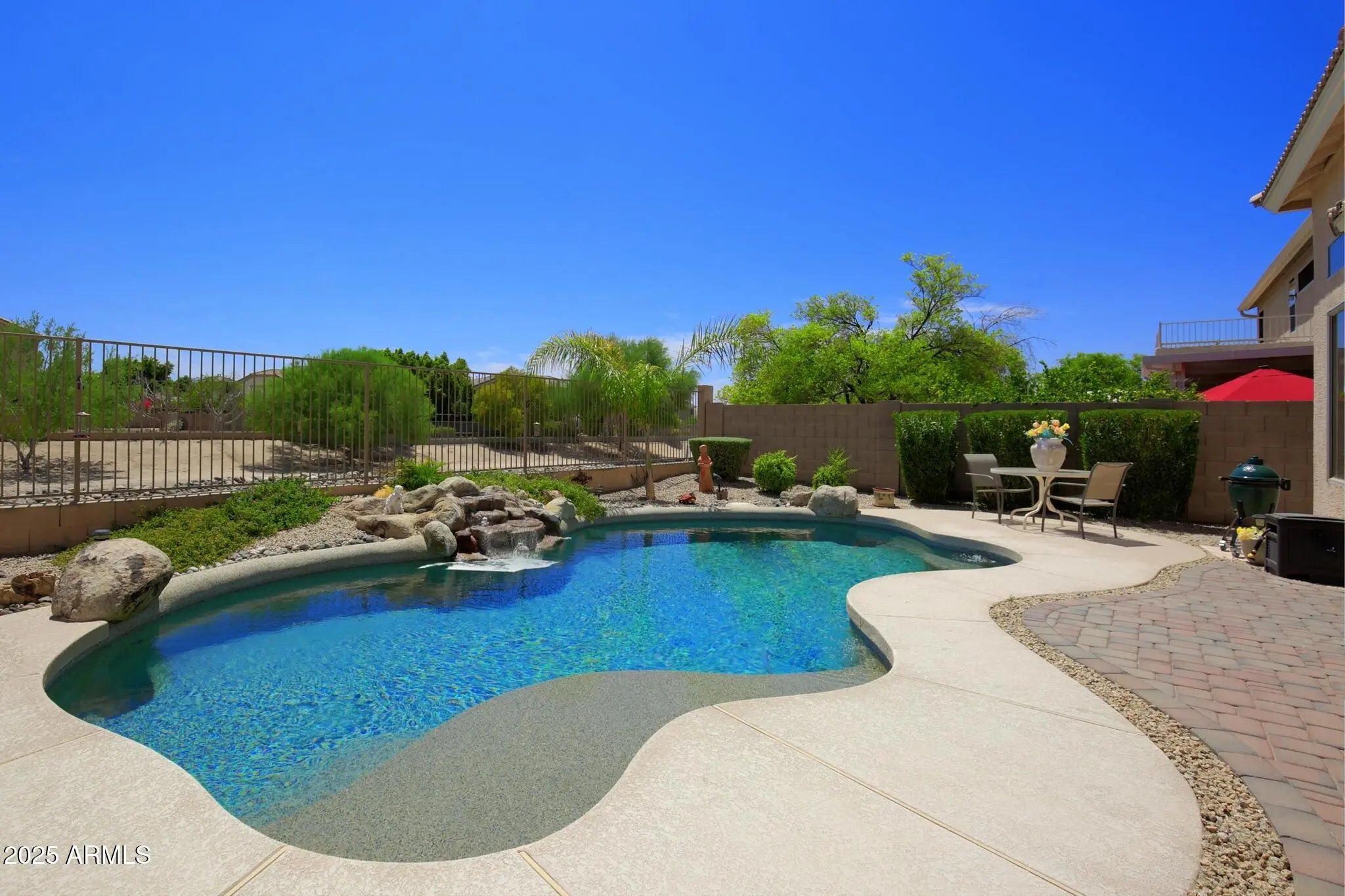 Photo of Listing #6985556