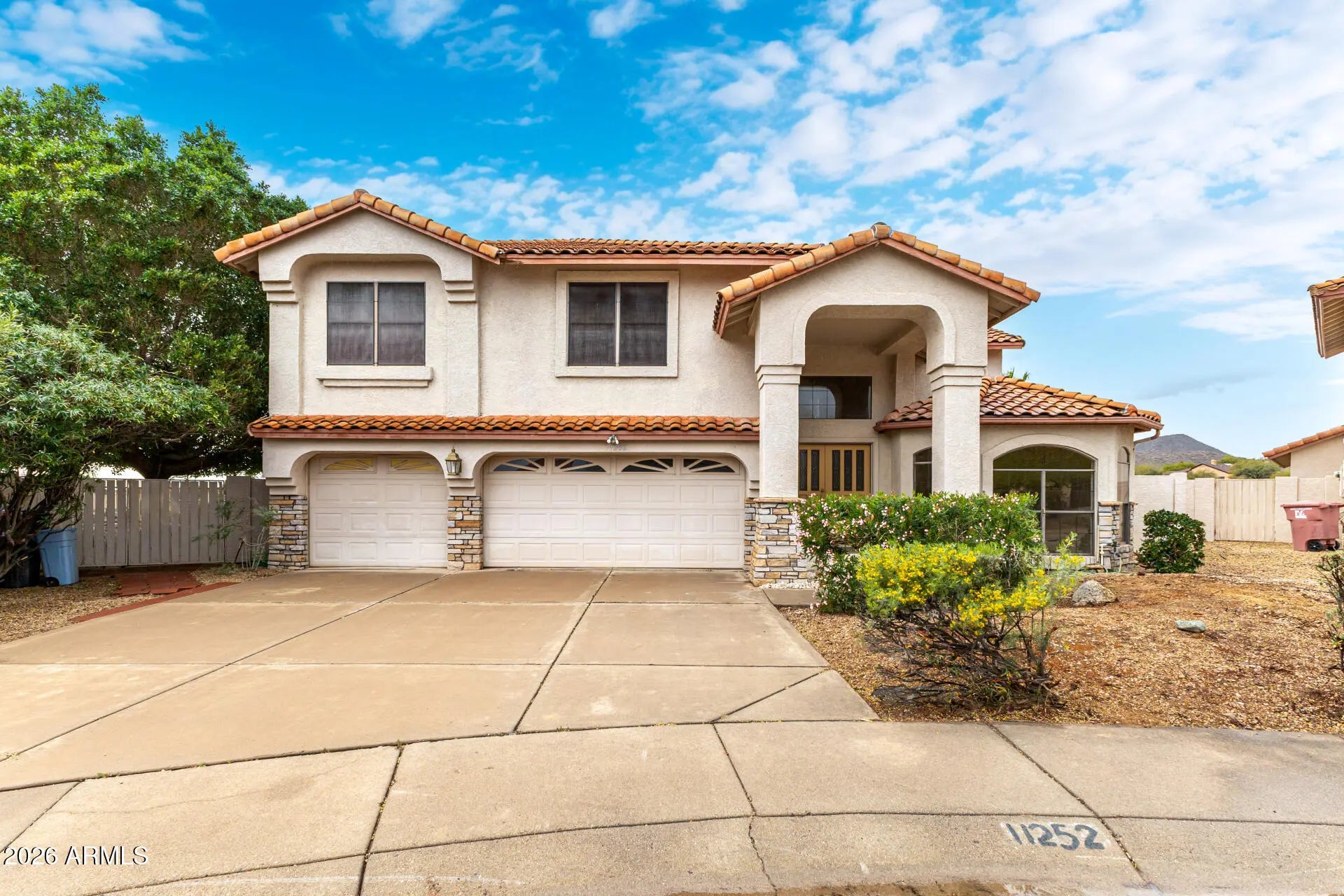 Photo of Listing #6984890