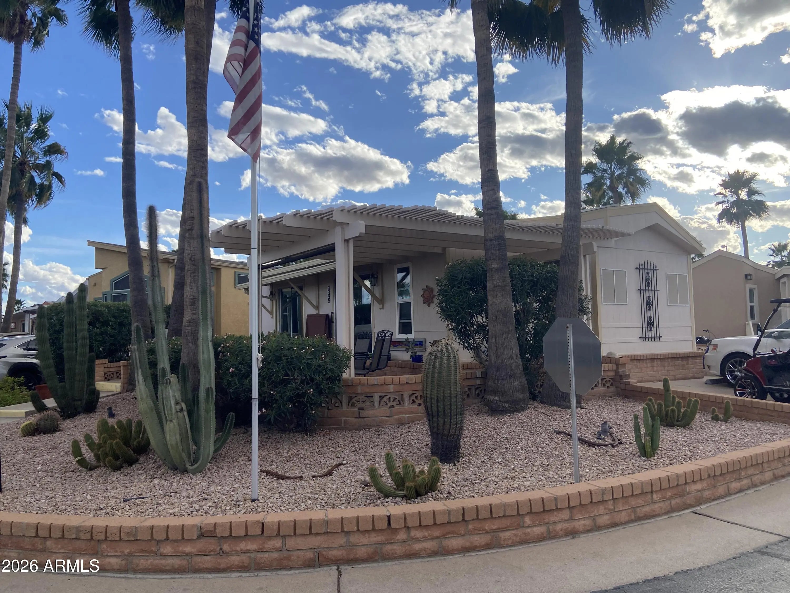 Photo of Listing #6984822