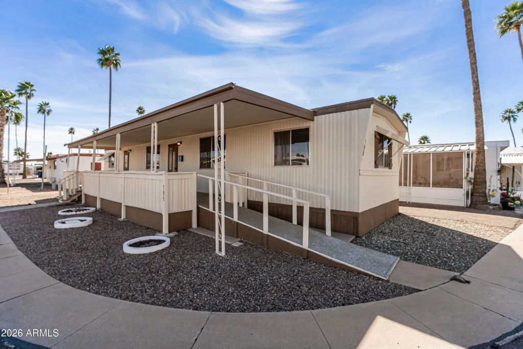 2701 E Allred Avenue (unit 186), Mesa