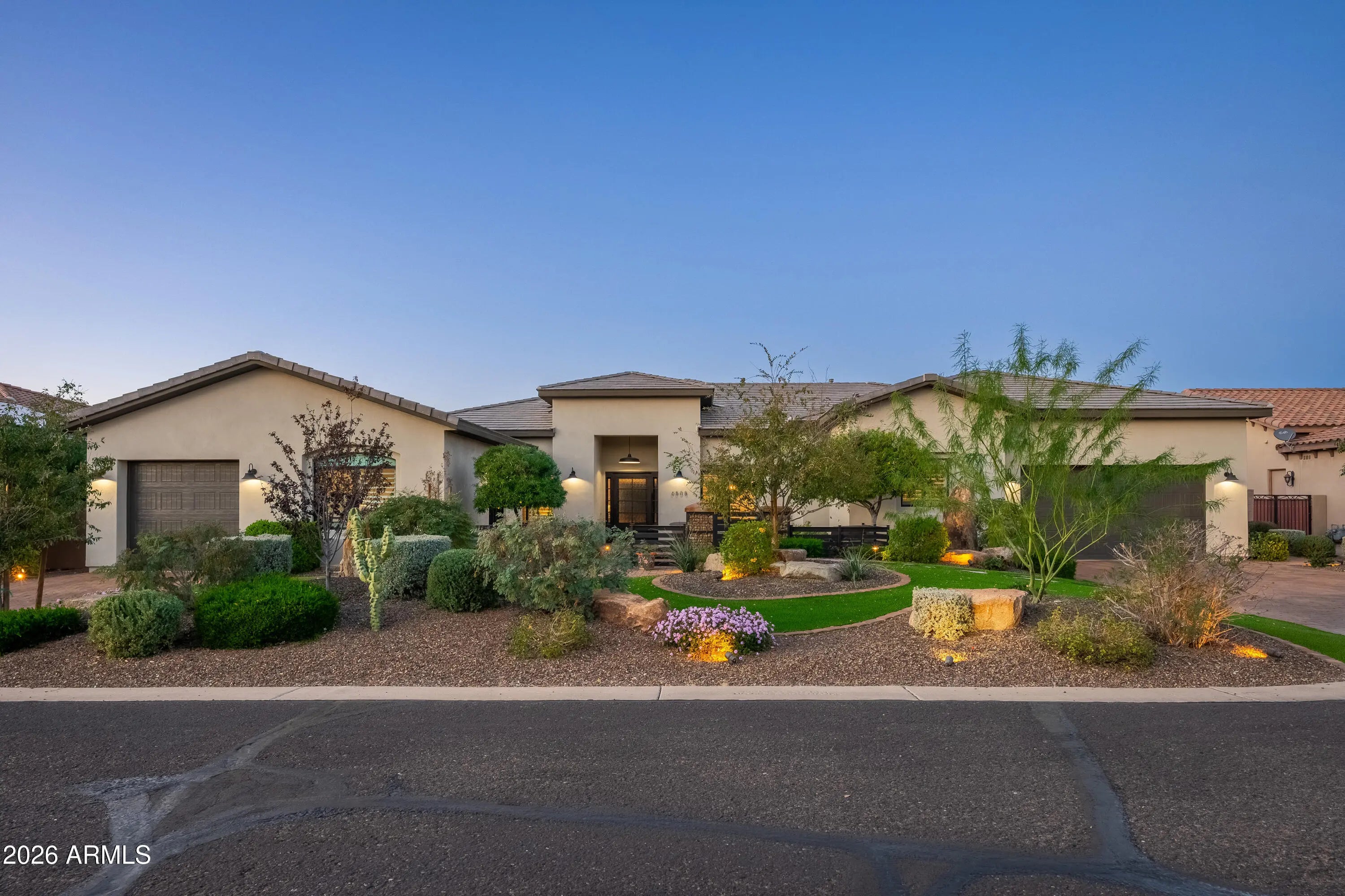 Photo of Listing #6984917