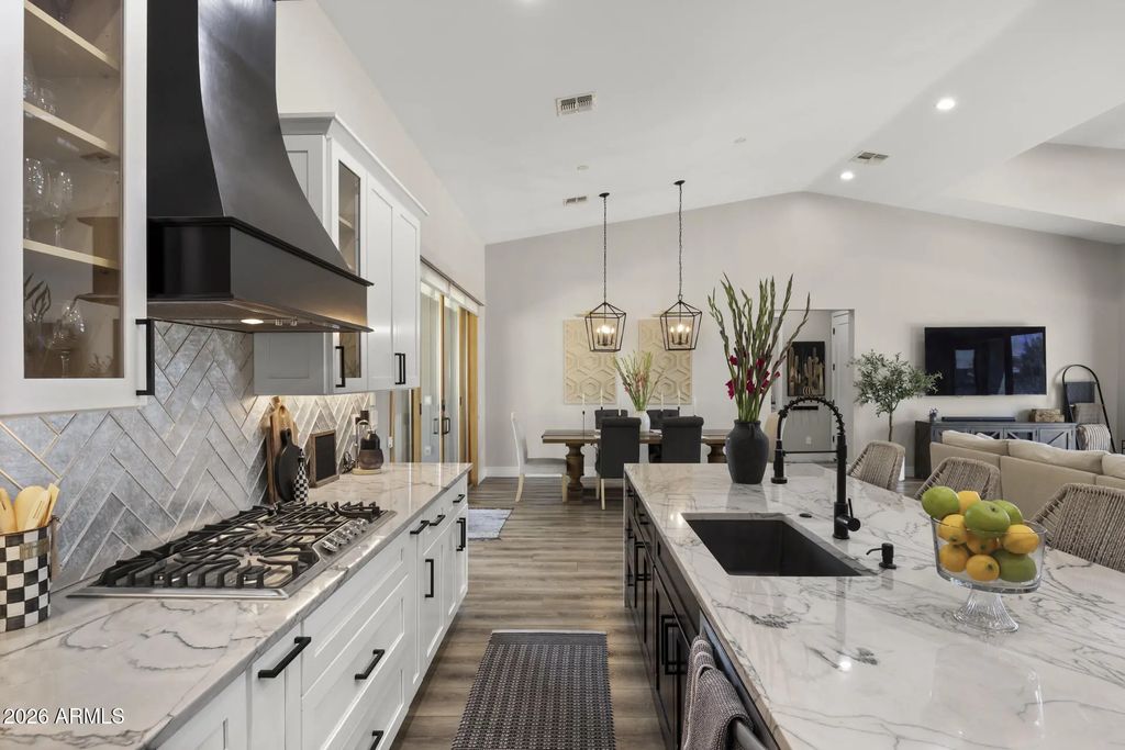 3927 N 13th Place, Phoenix