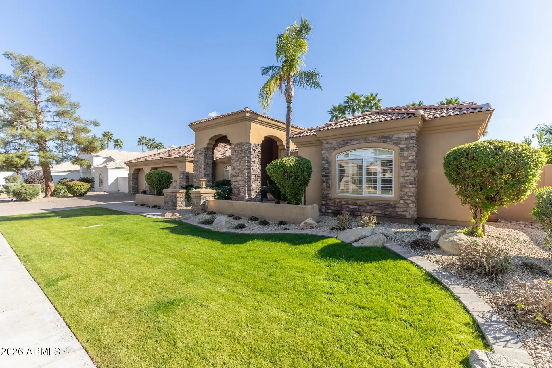 Photo of Listing #6988381