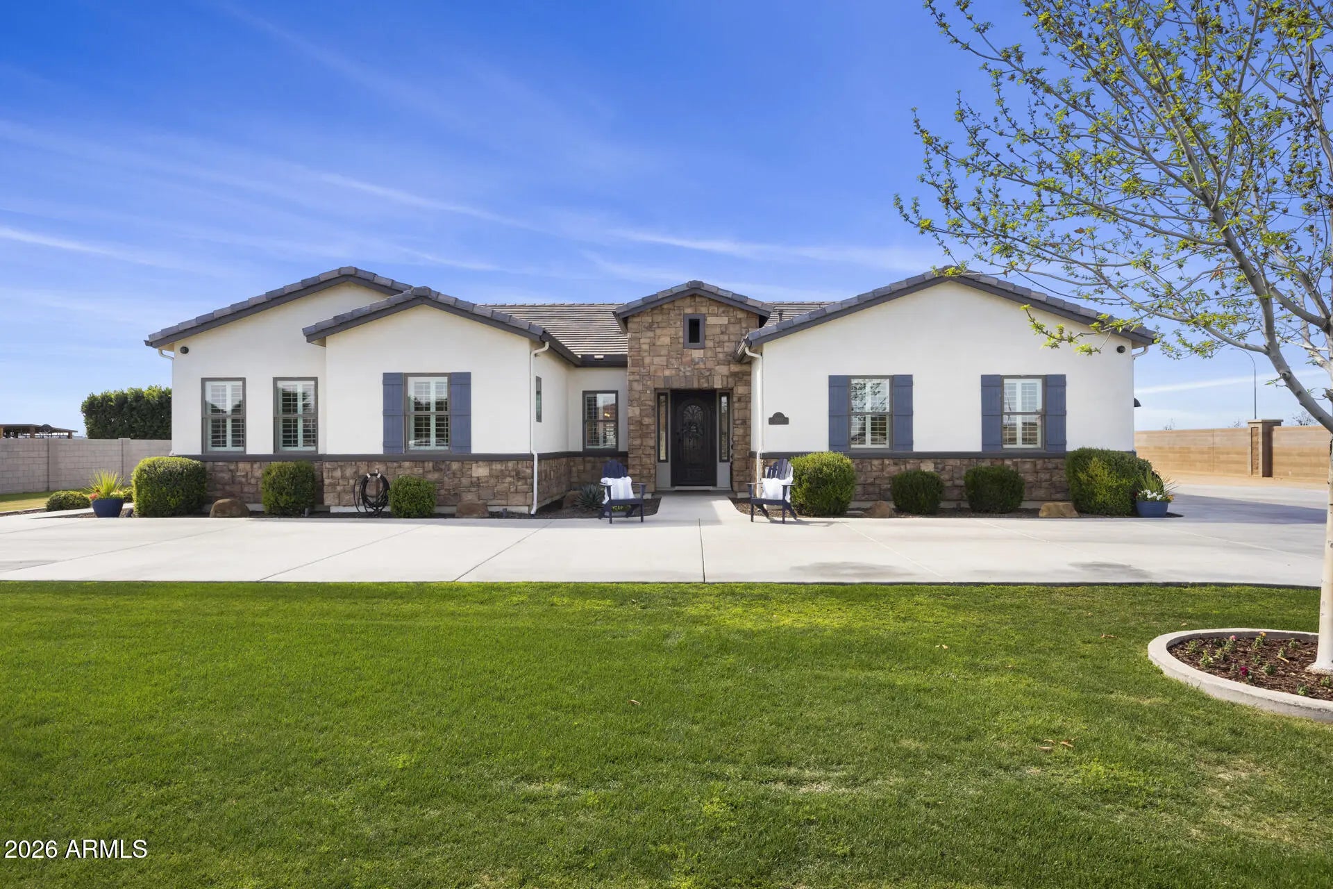 Photo of Listing #6997092