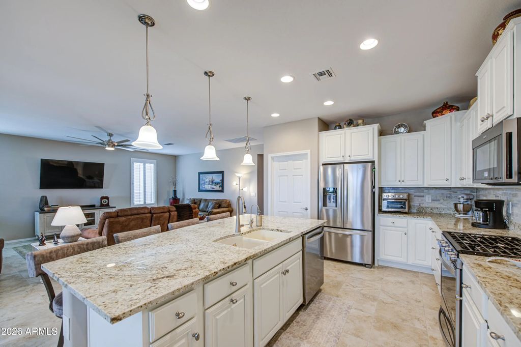 4479 N Presidio Drive, Florence