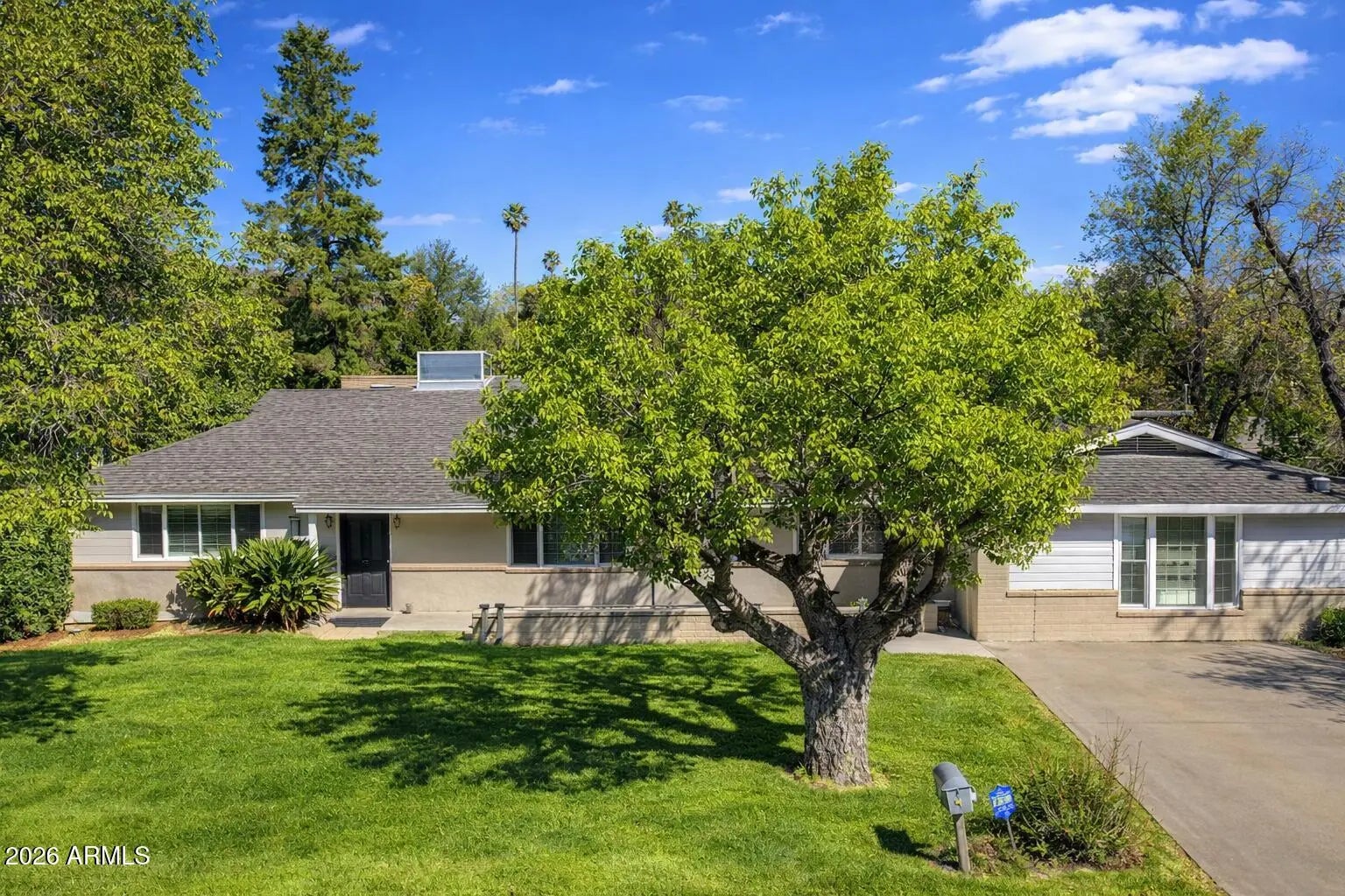 Photo of Listing #6990720