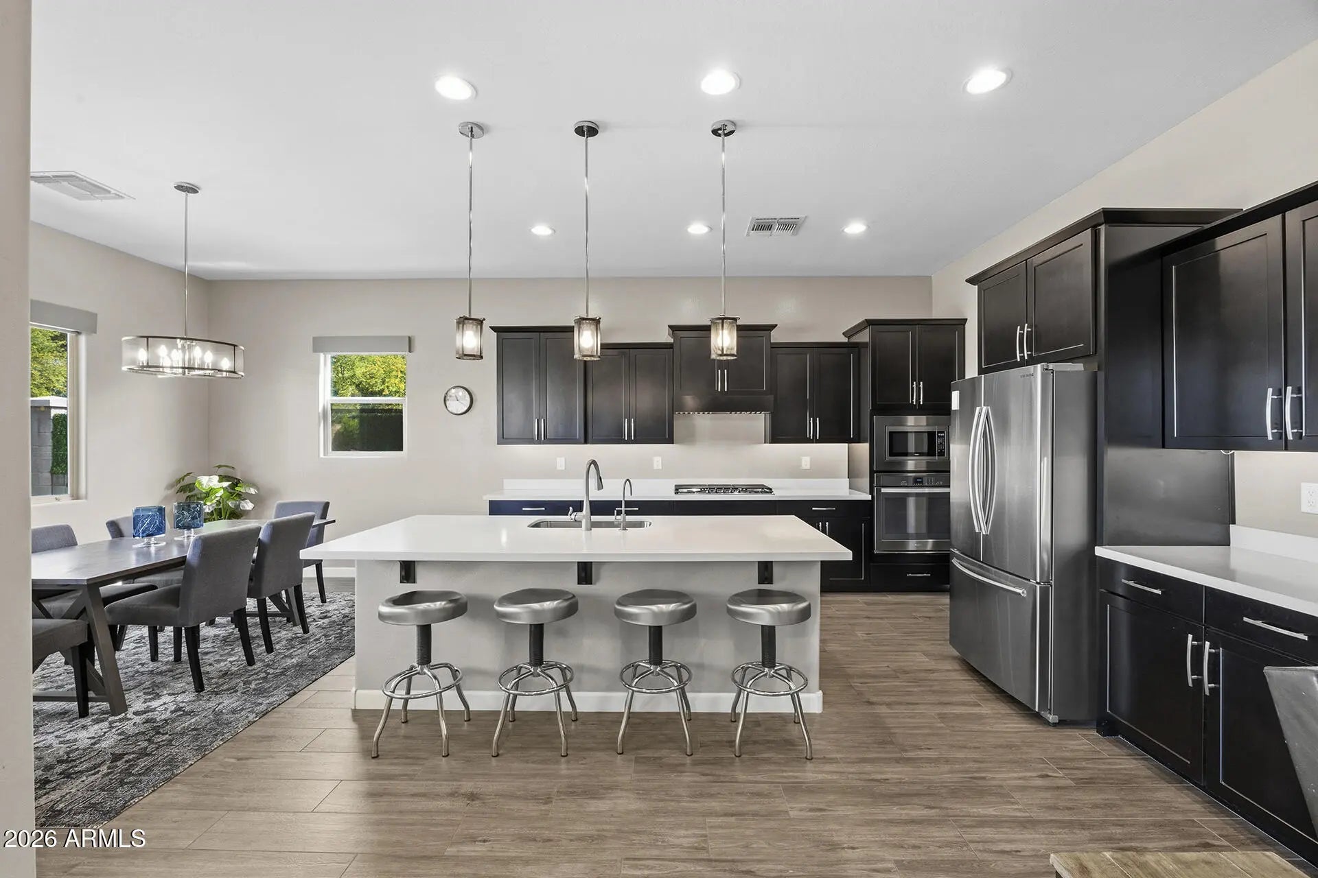 Photo of Listing #6985402