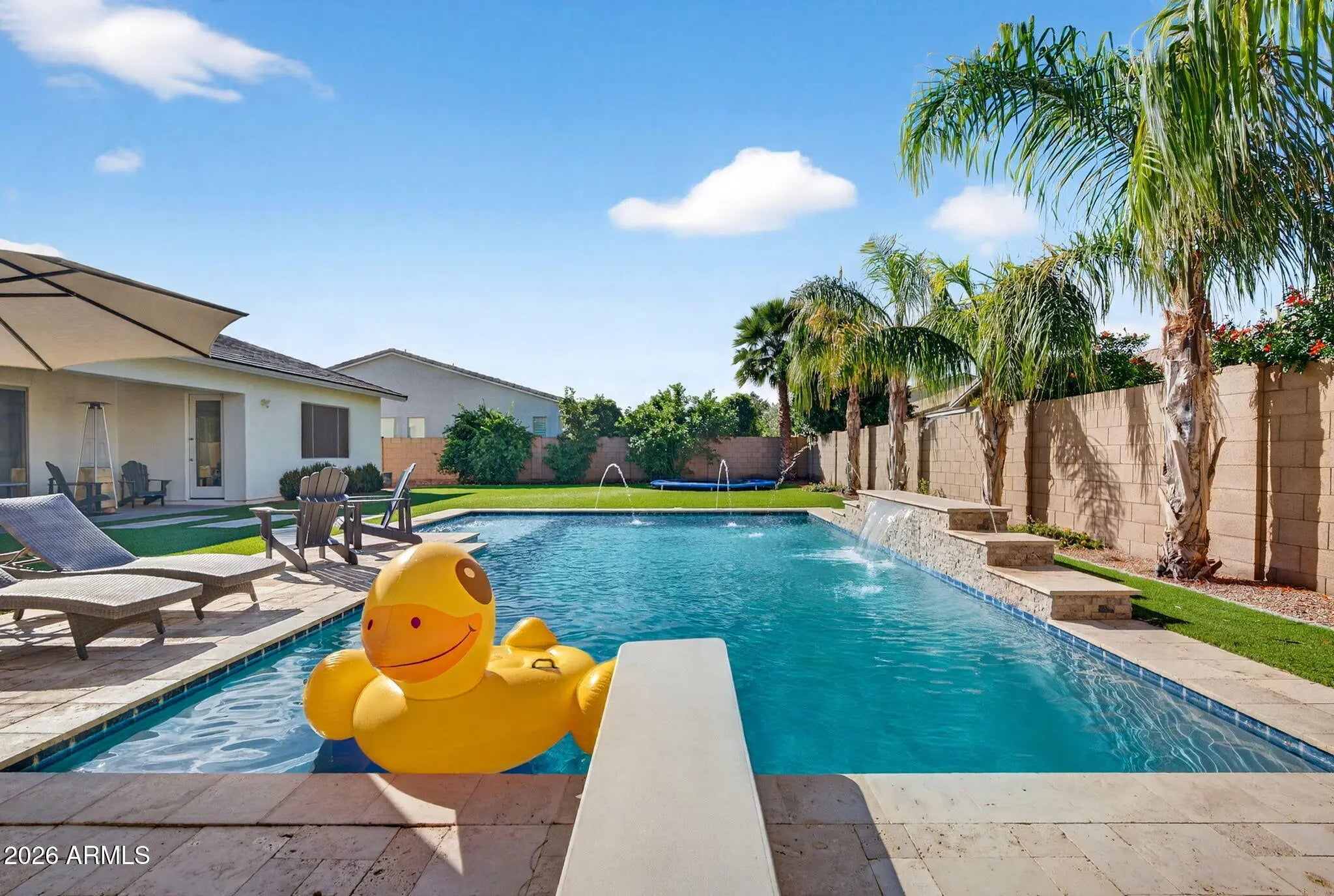 Photo of Listing #6986129