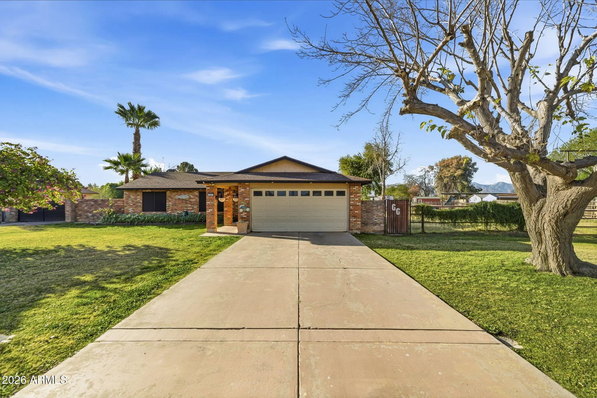 Photo of Listing #6990102