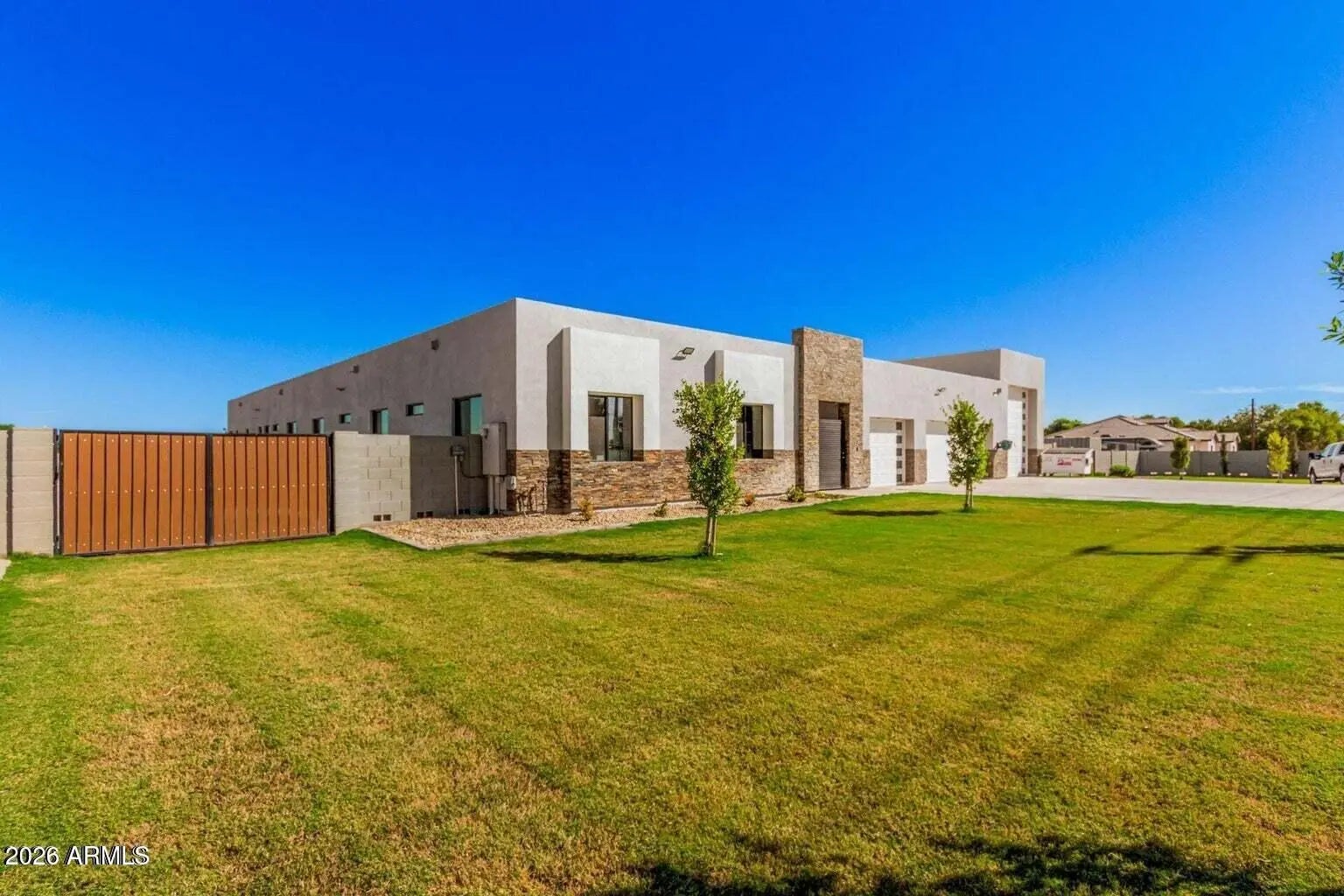 Photo of Listing #6985456