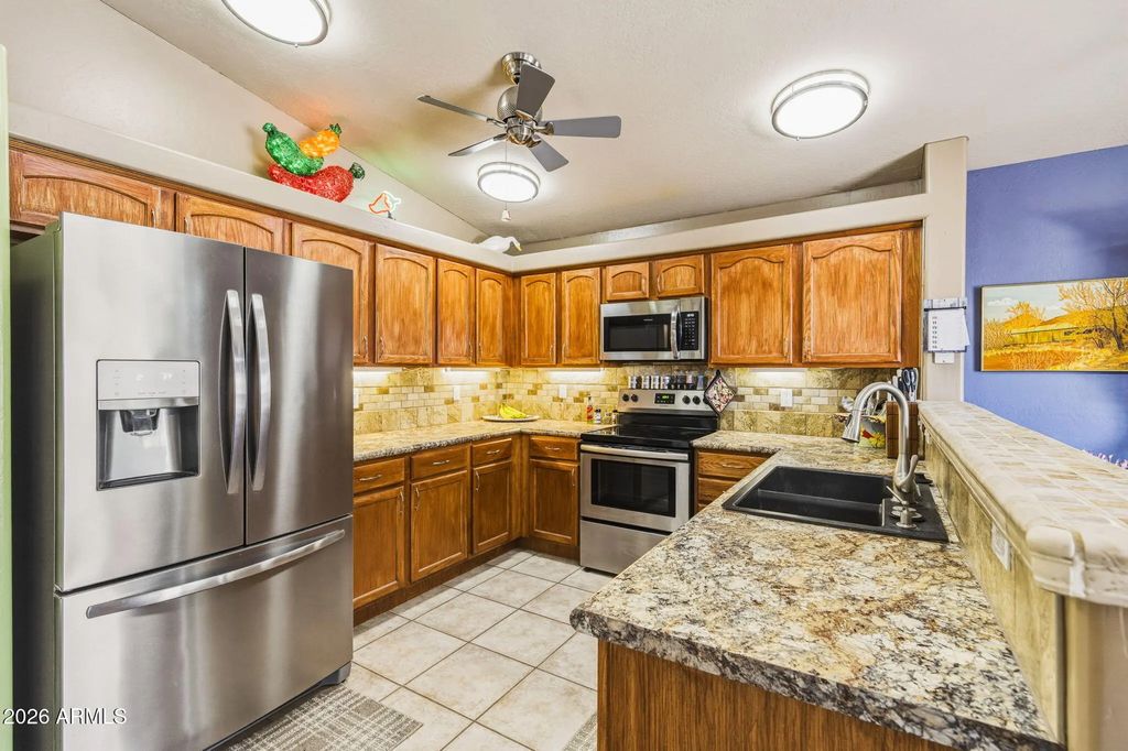 9069 W Raven Drive, Arizona City