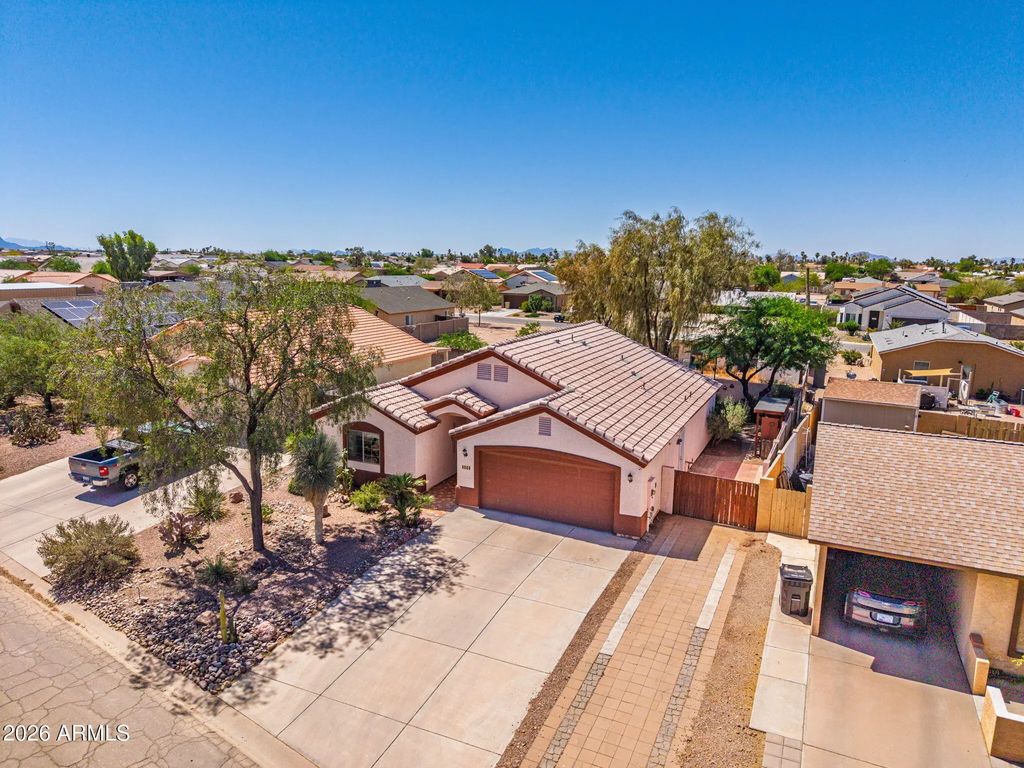 9069 W Raven Drive, Arizona City