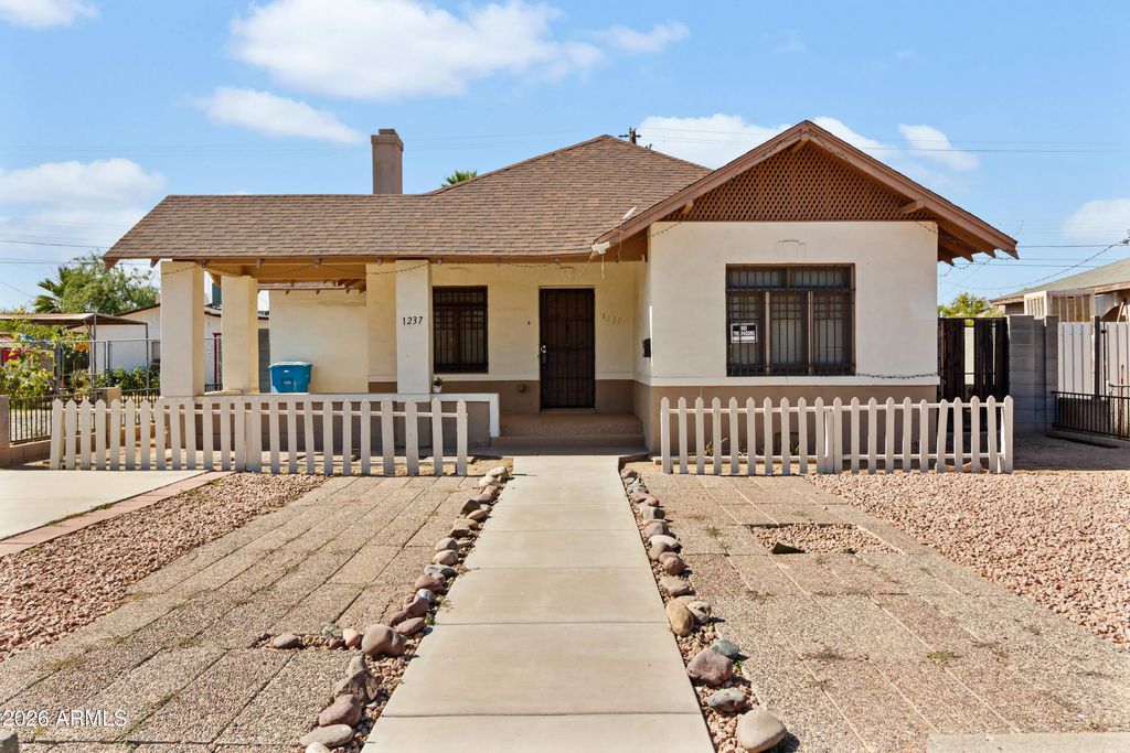 1237 E Pierce Street, Phoenix