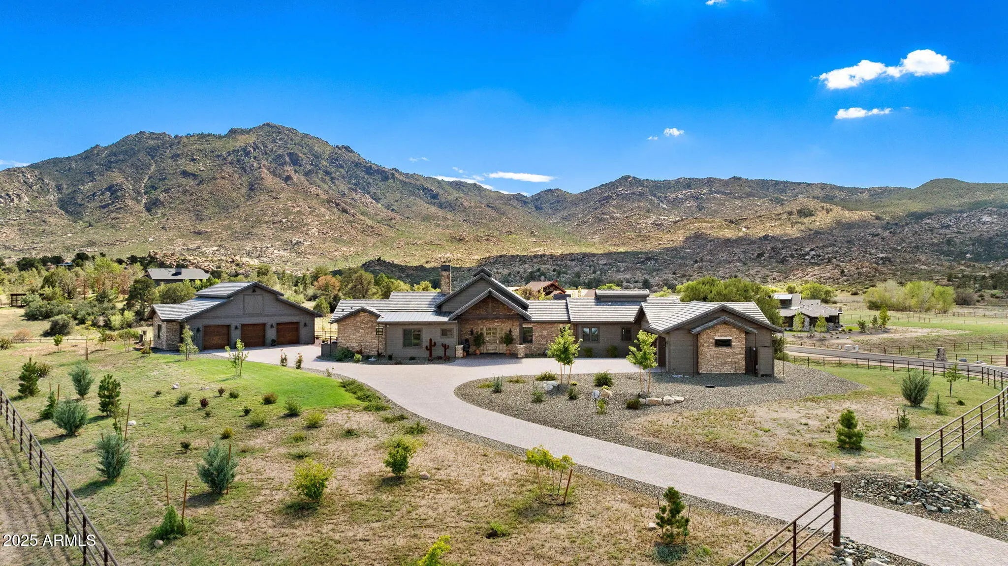 Photo of Listing #6986019