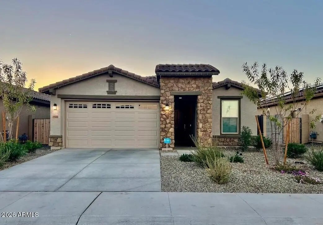 Photo of Listing #6989124