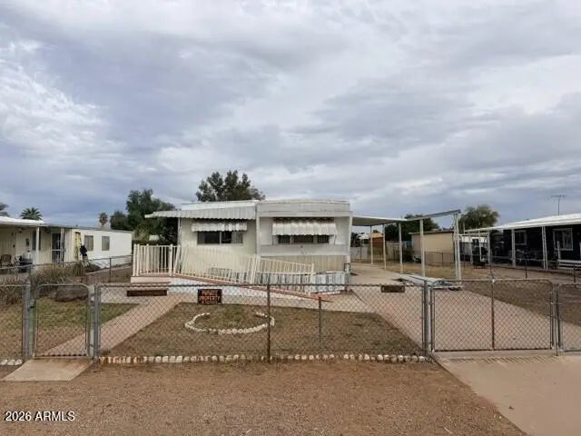 Photo of Listing #6985698