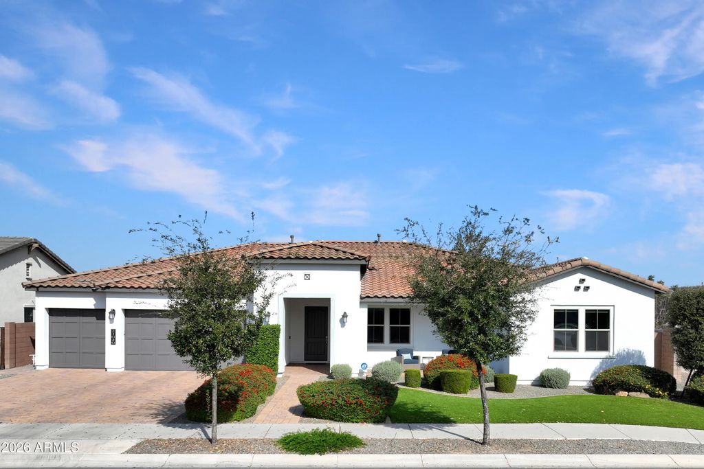 21040 E Sparrow Drive, Queen Creek