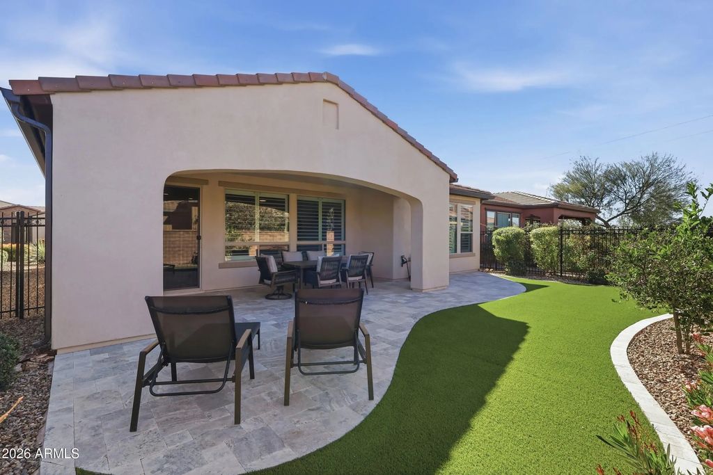 92 E Iloca Lane, Queen Creek