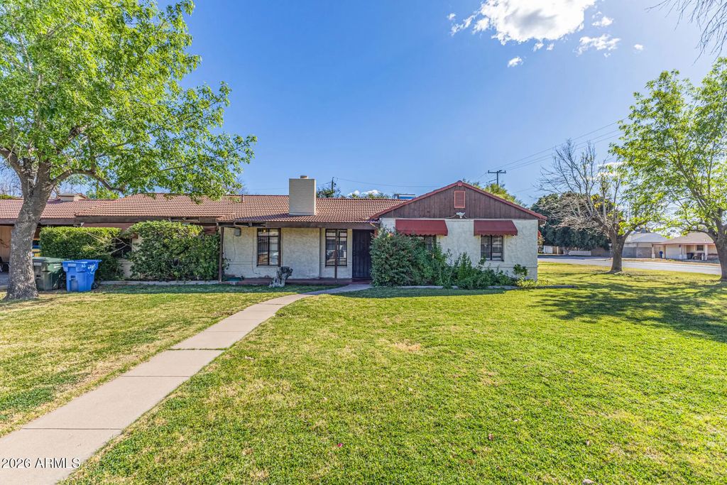6201 N 9th Place, Phoenix