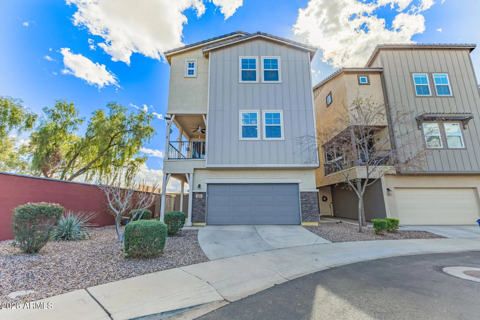 Photo of Listing #6986277