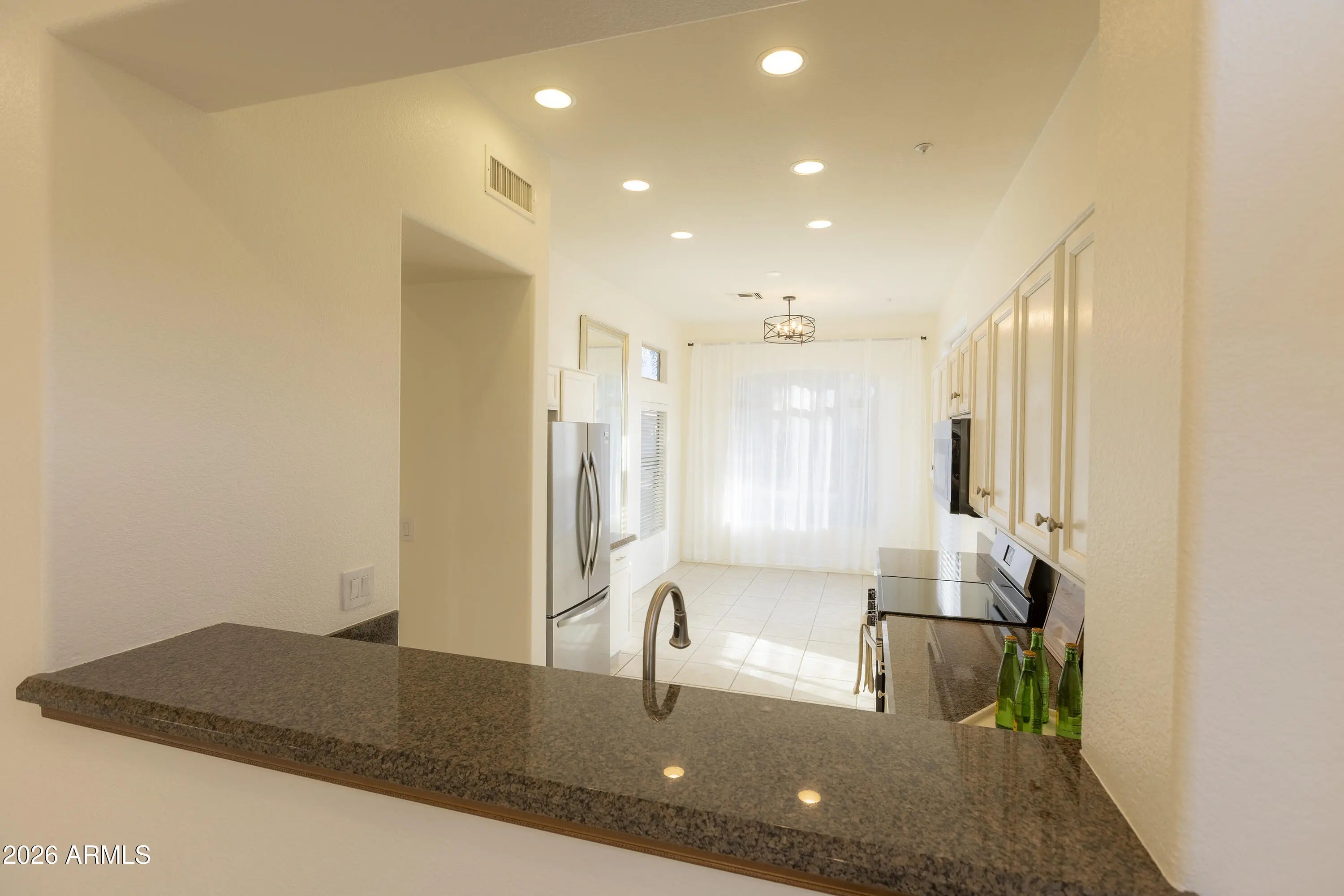 Photo of Listing #6991638