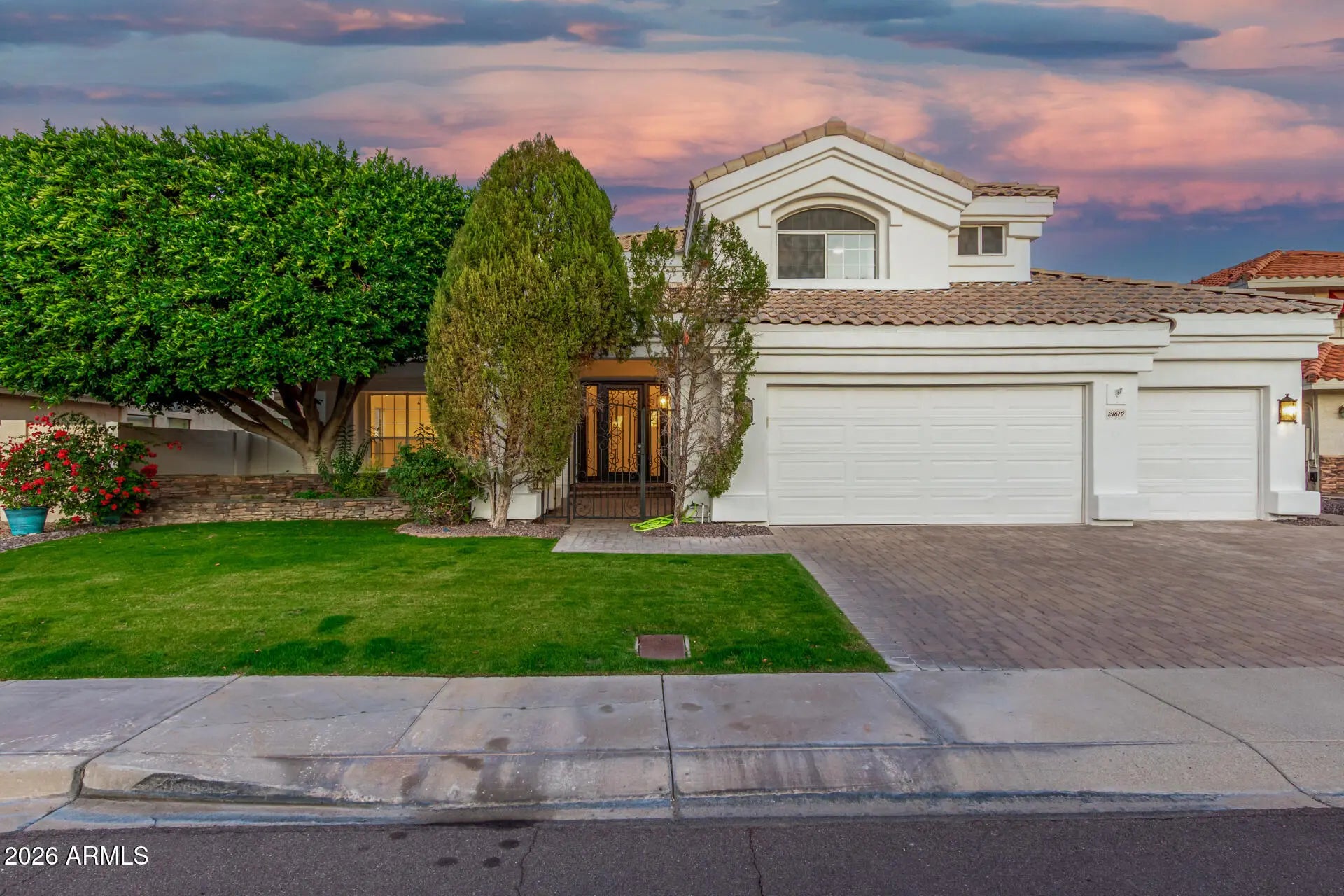 Photo of Listing #6986386