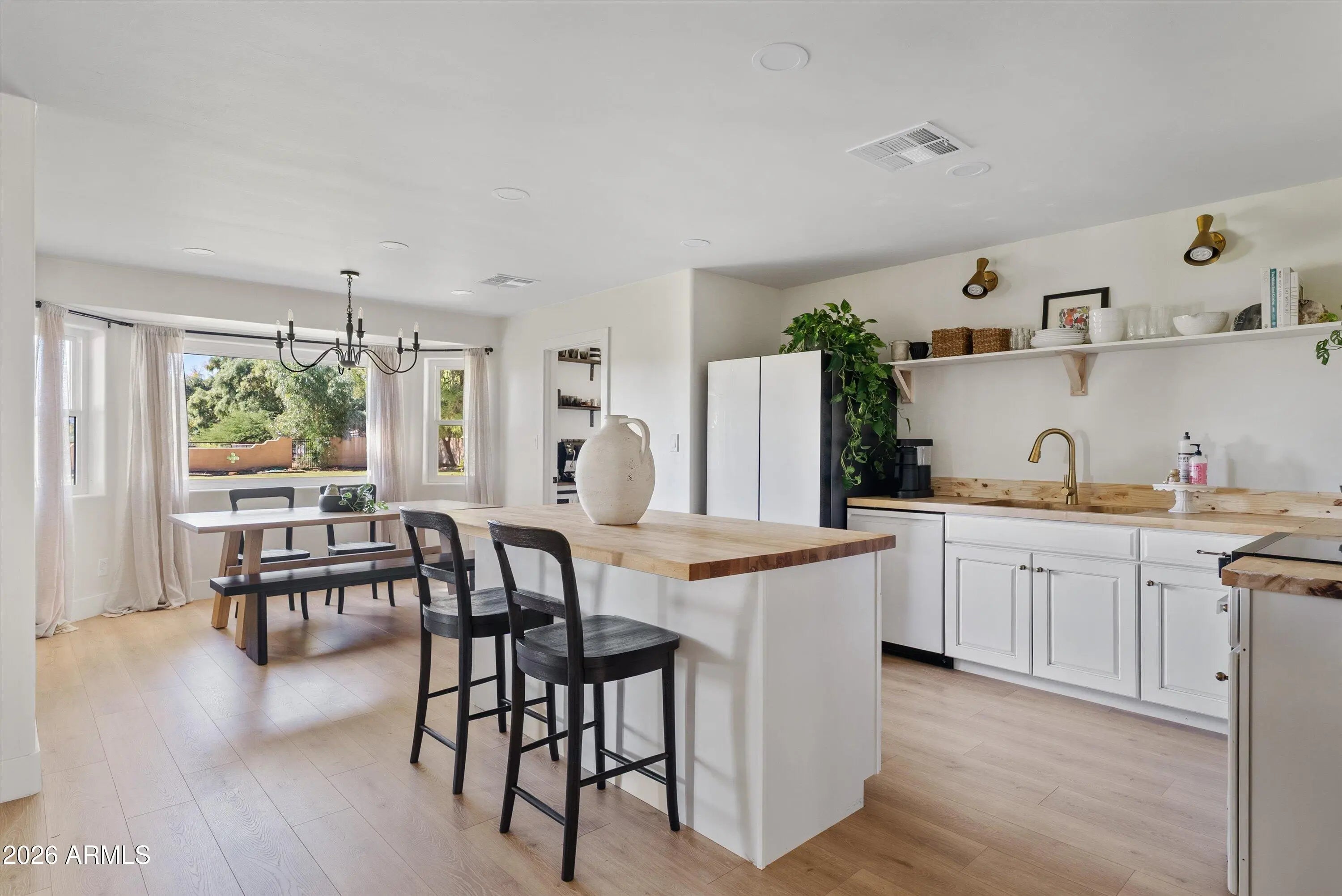 Photo of Listing #6991838